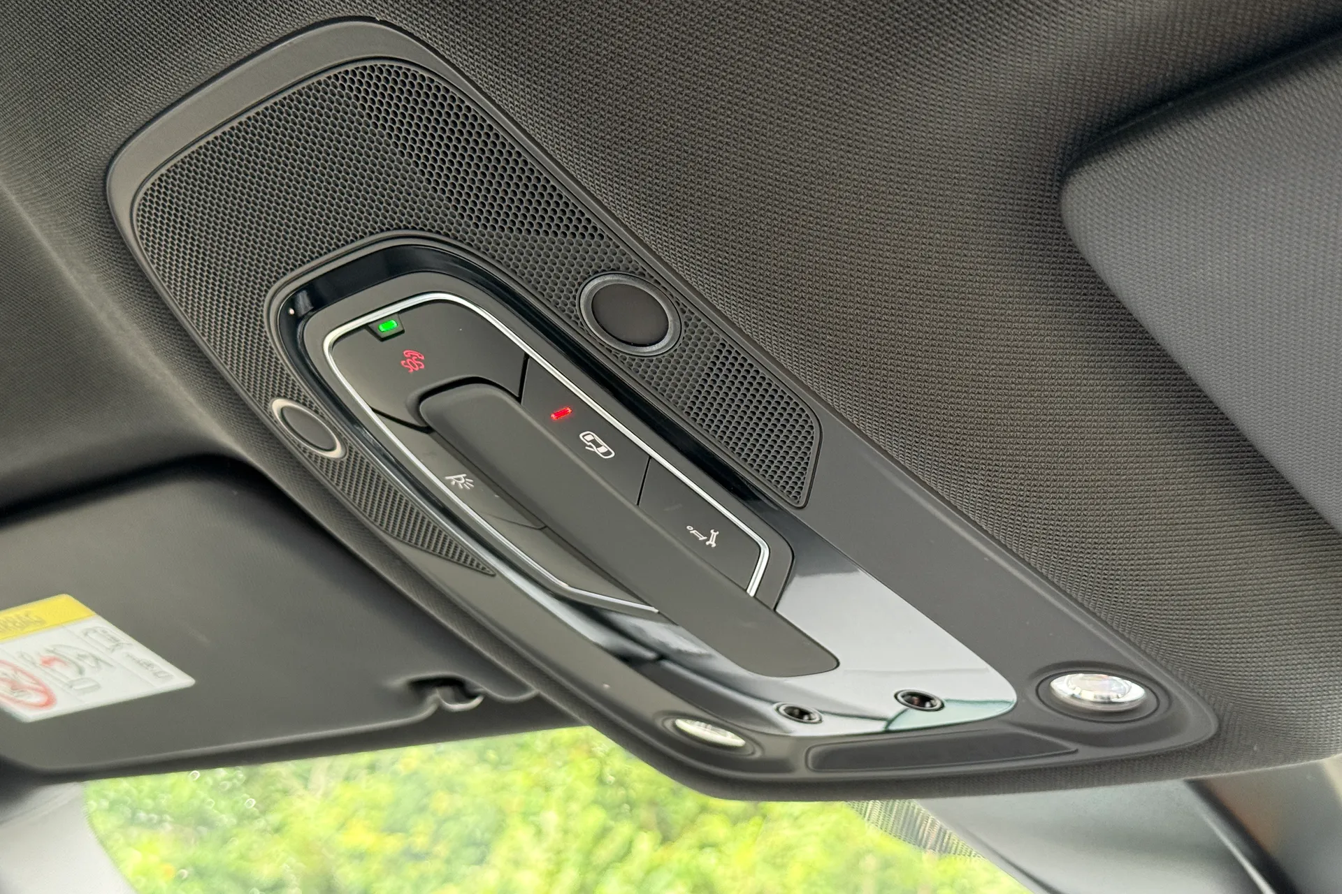 Audi Q5 thumbnail image number 22