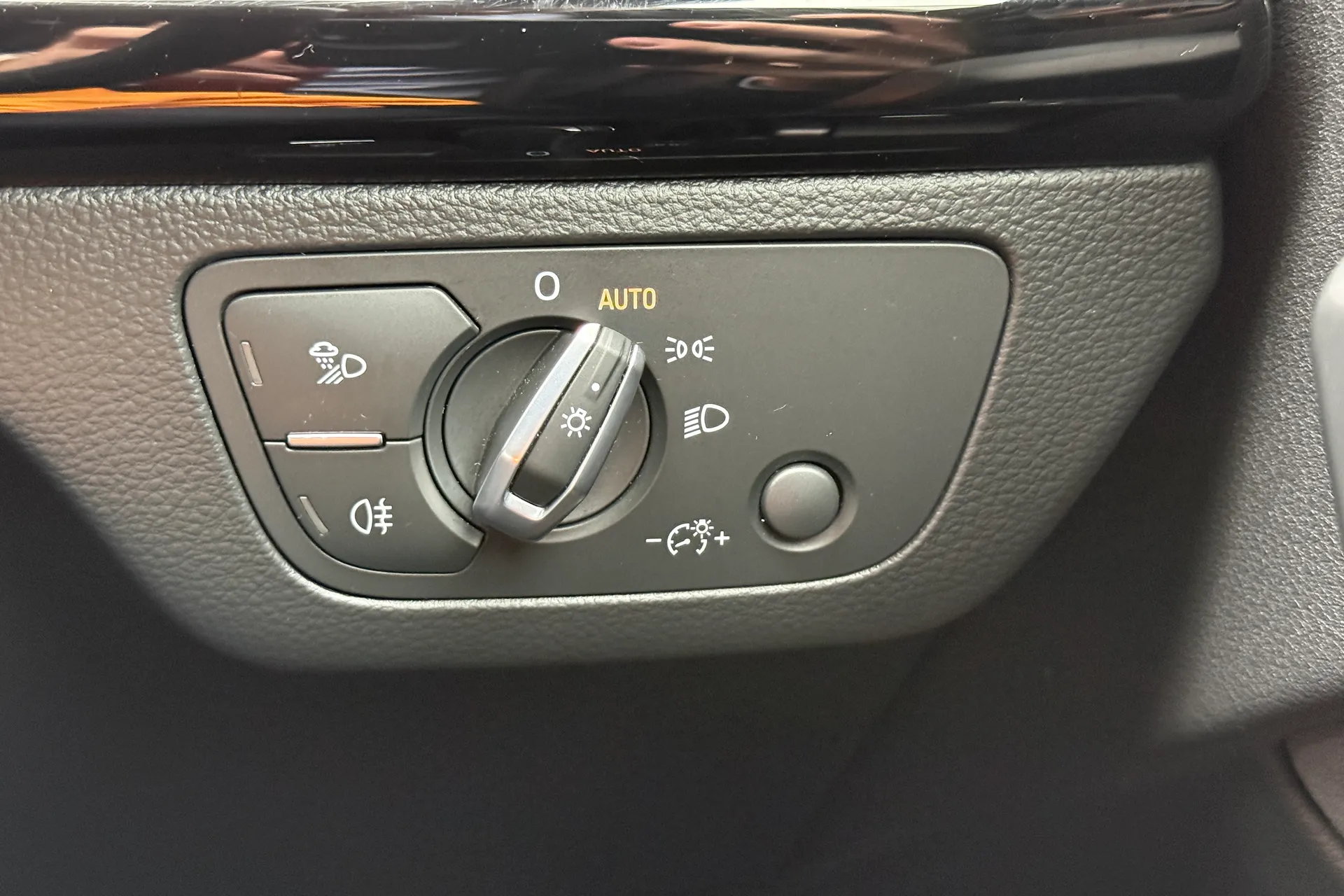 Audi Q5 thumbnail image number 18