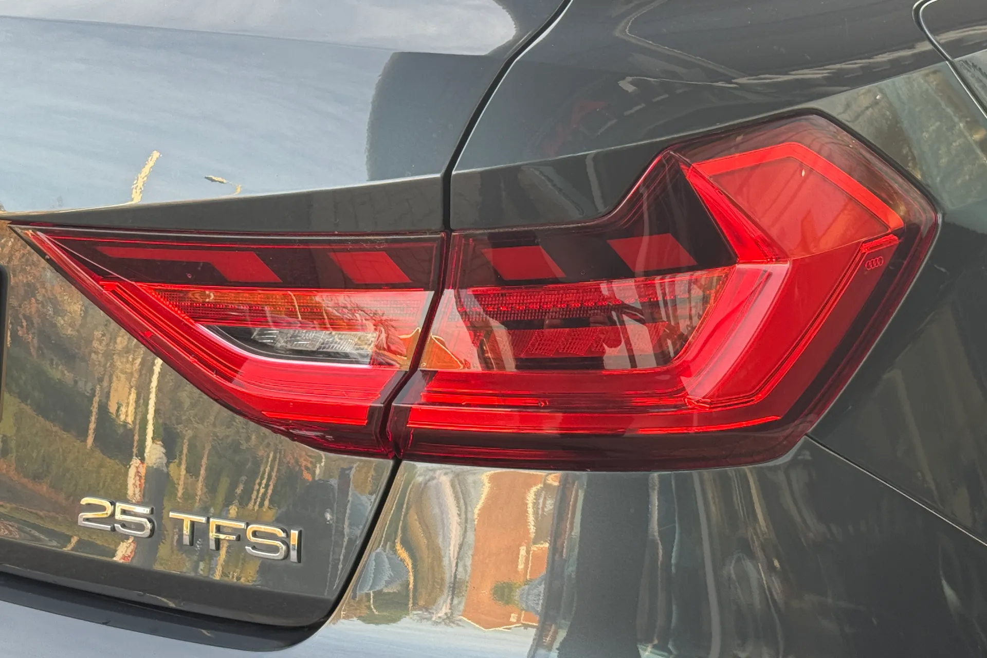 Audi A1 thumbnail image number 44