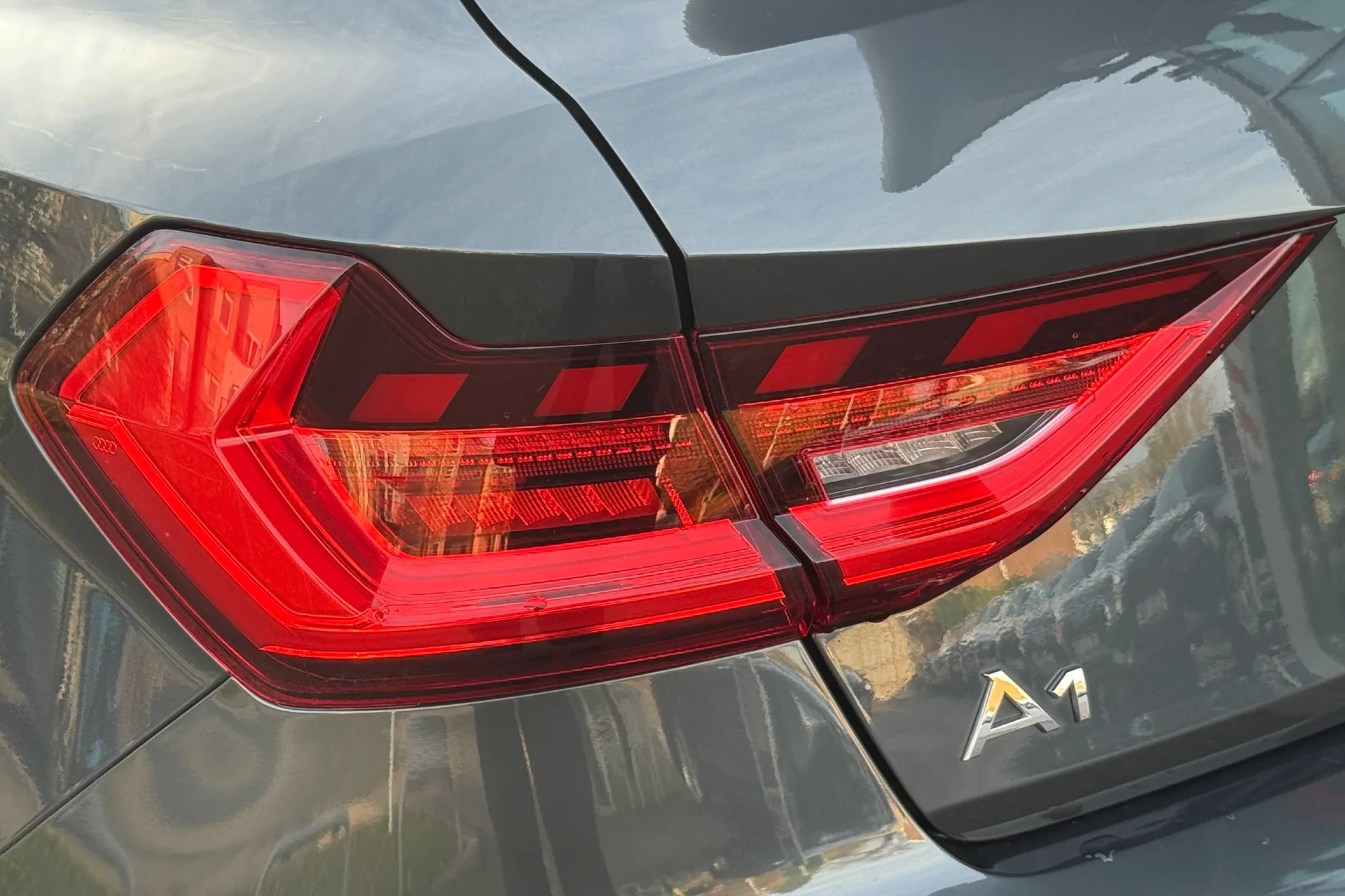 Audi A1 thumbnail image number 45