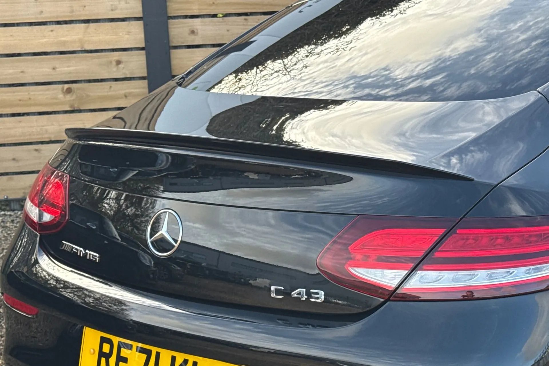 MERCEDES-BENZ C CLASS thumbnail image number 17