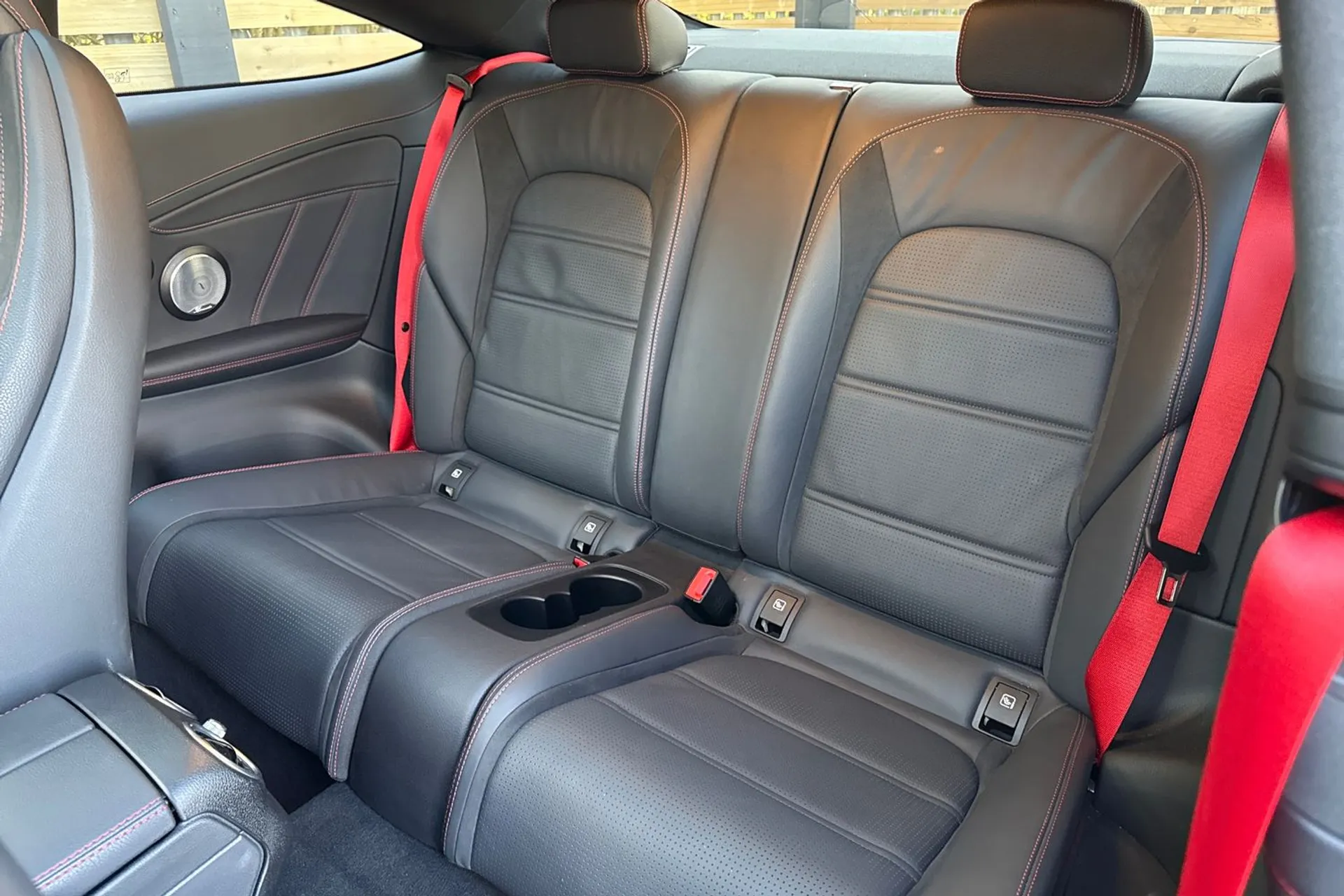 MERCEDES-BENZ C CLASS thumbnail image number 32