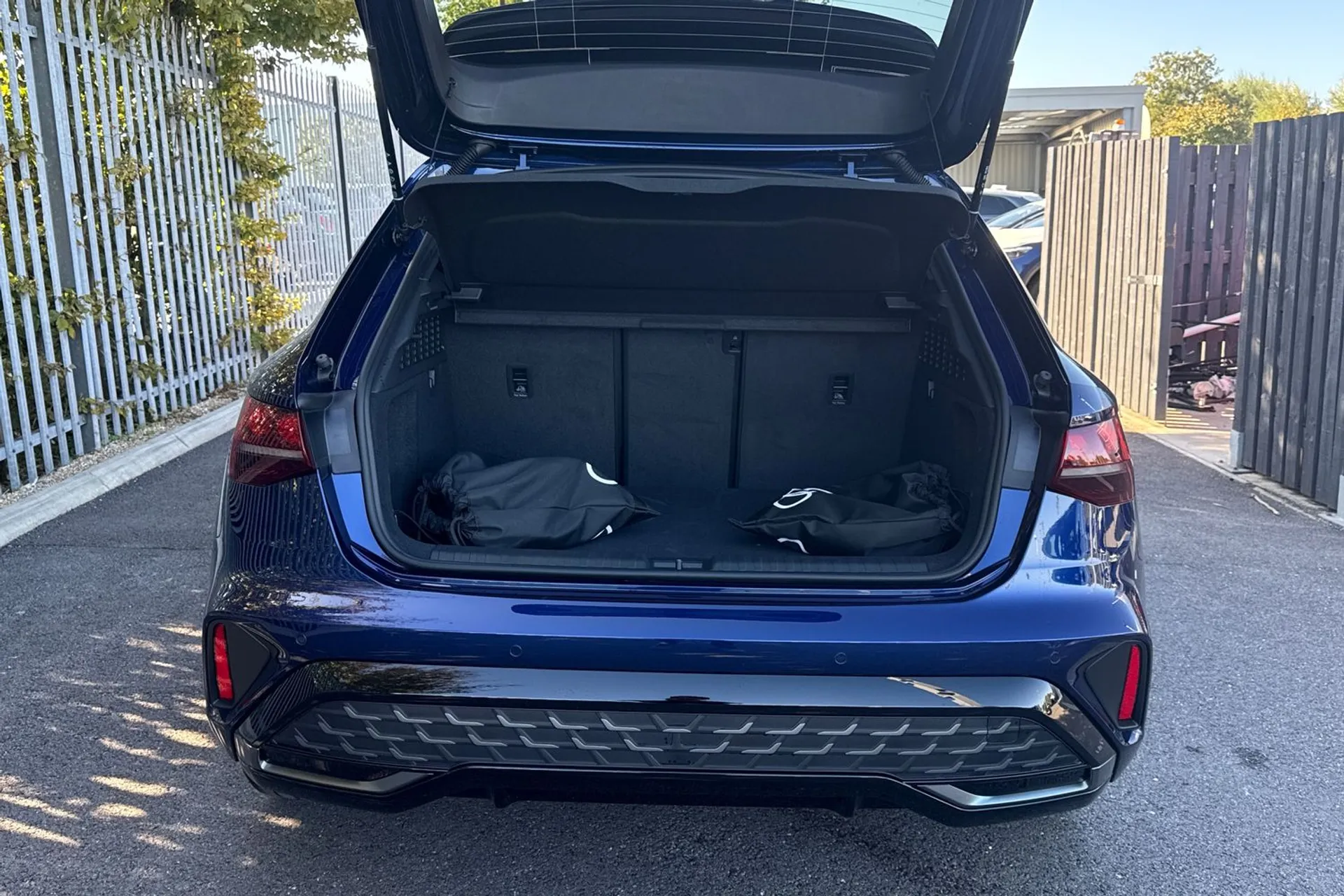 Audi A3 thumbnail image number 18