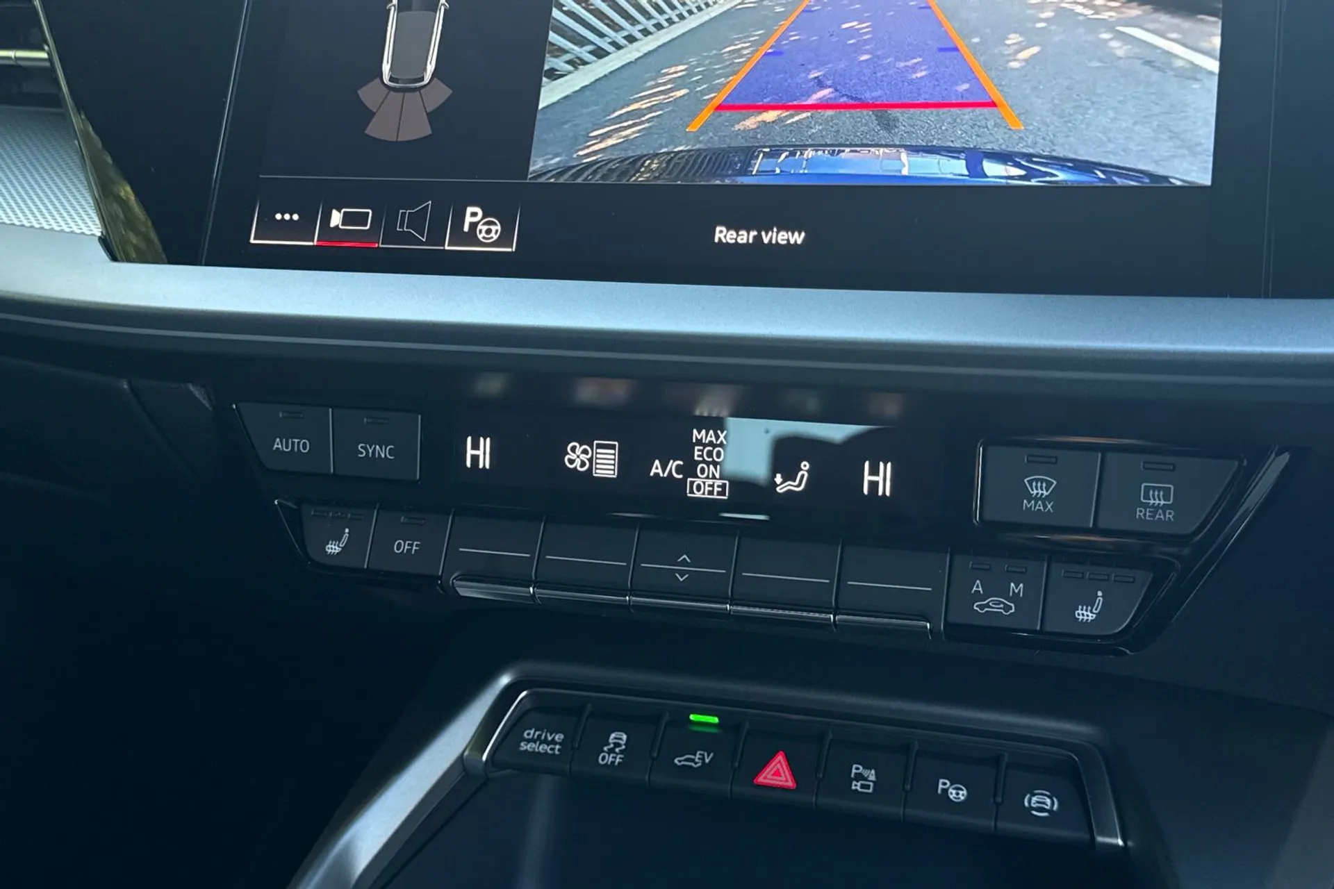 Audi A3 thumbnail image number 24