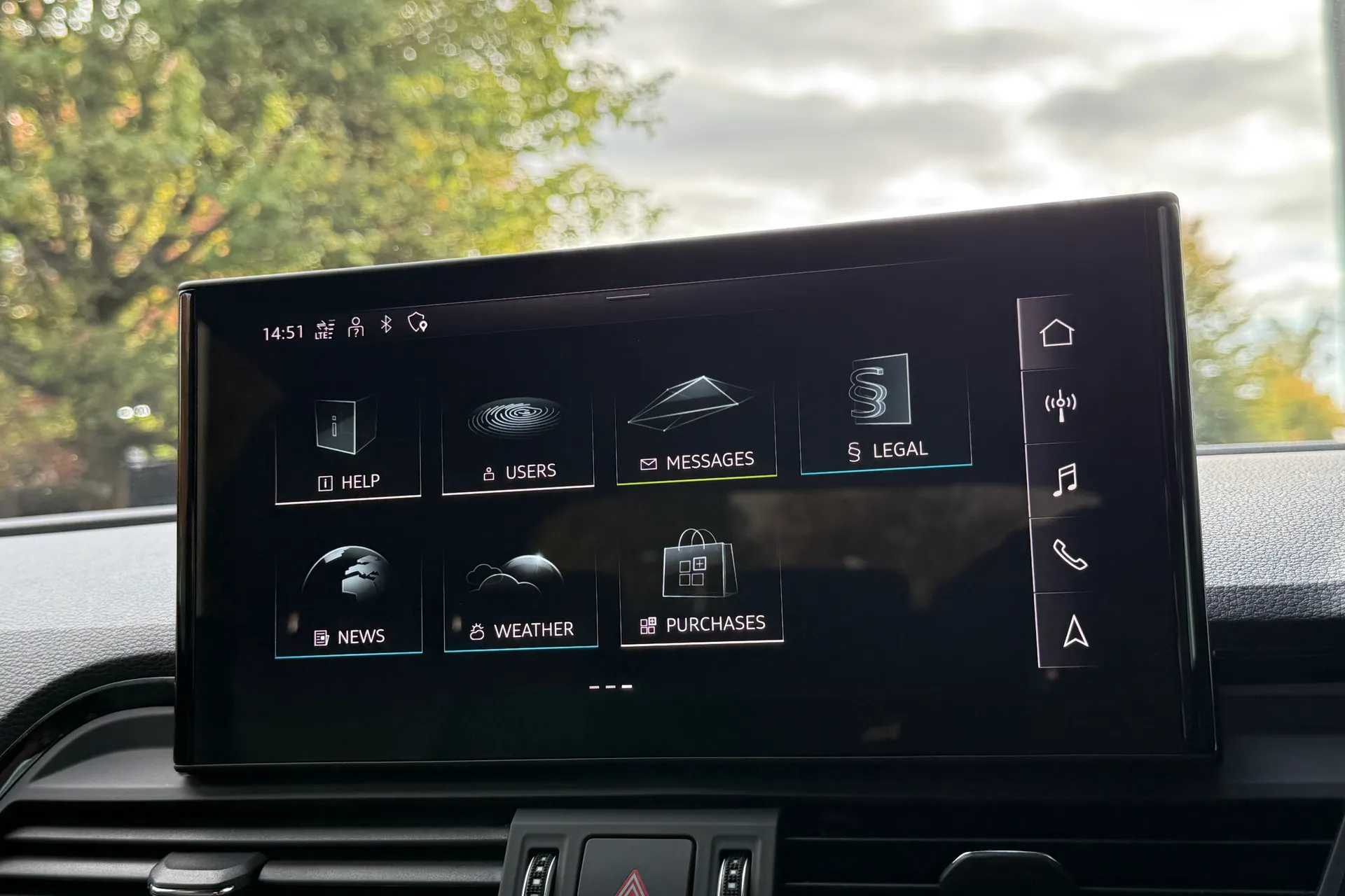 Audi Q5 thumbnail image number 26