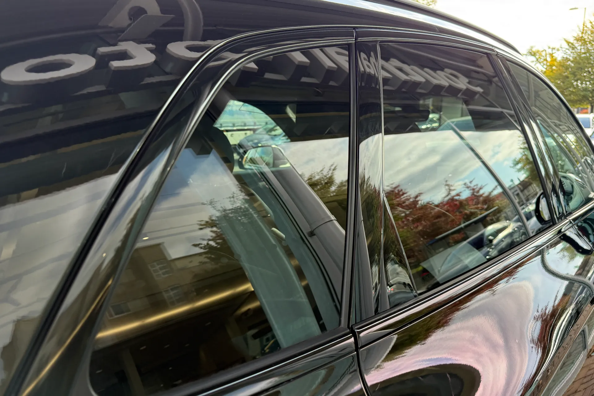 Audi Q5 thumbnail image number 42