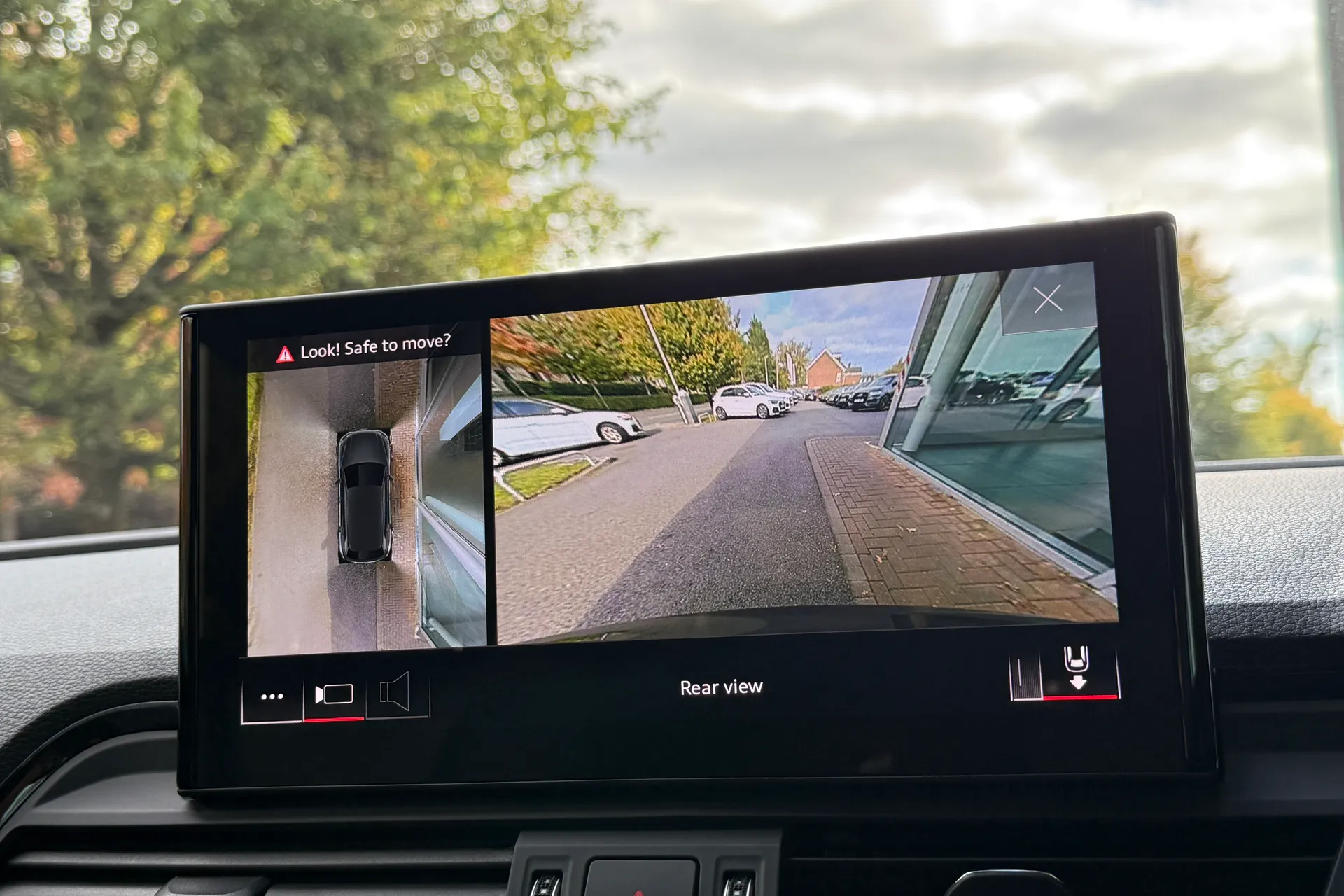 Audi Q5 thumbnail image number 27