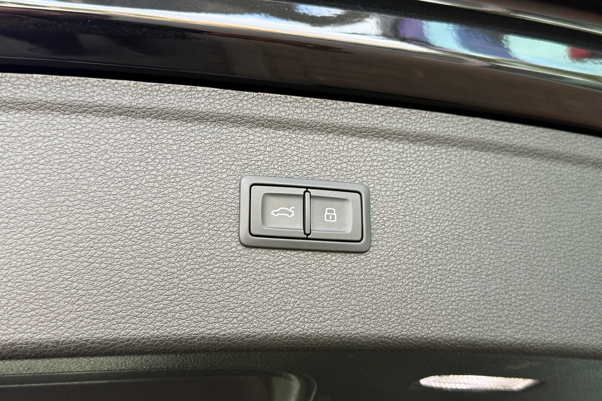 Audi Q5 thumbnail image number 48