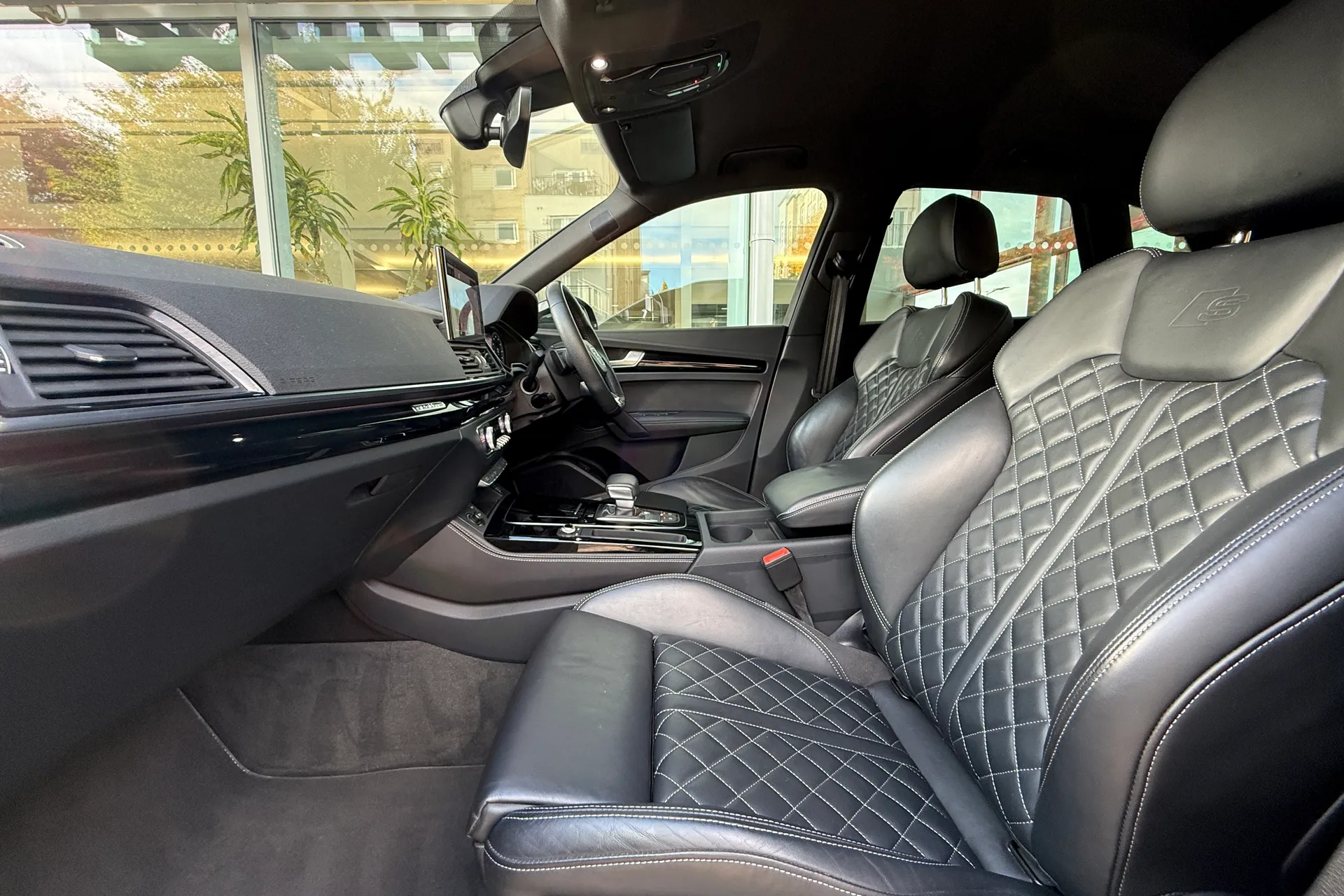 Audi Q5 thumbnail image number 52