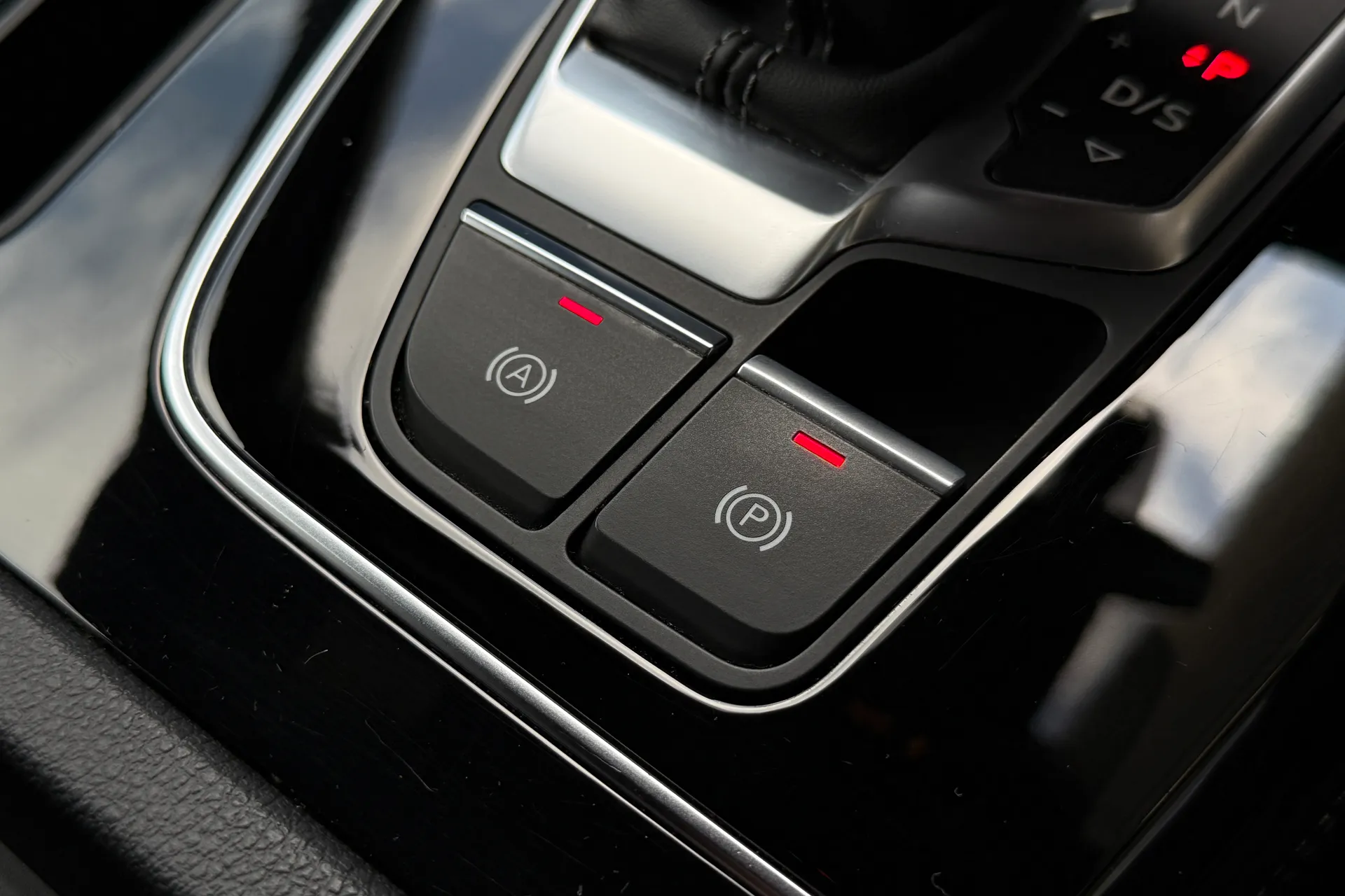 Audi Q5 thumbnail image number 12