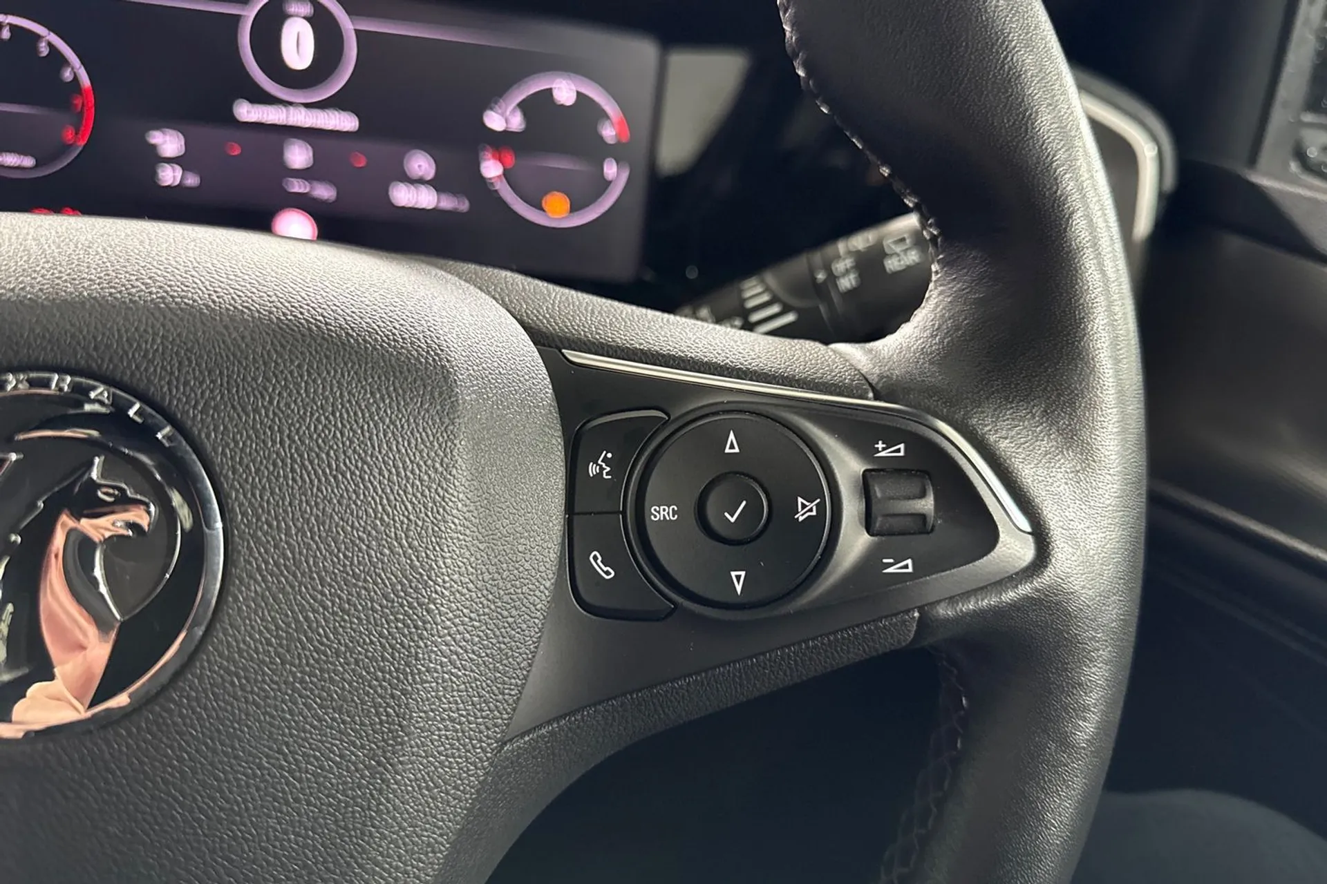 VAUXHALL MOKKA thumbnail image number 42