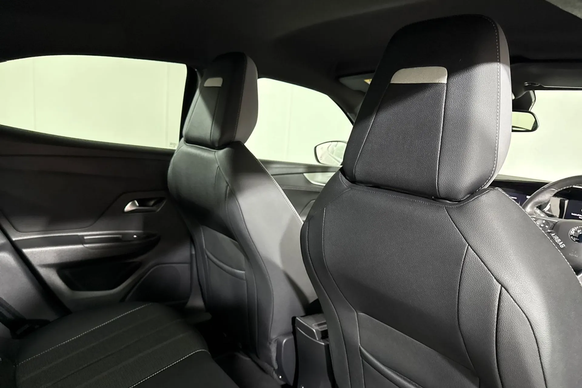 VAUXHALL MOKKA thumbnail image number 22