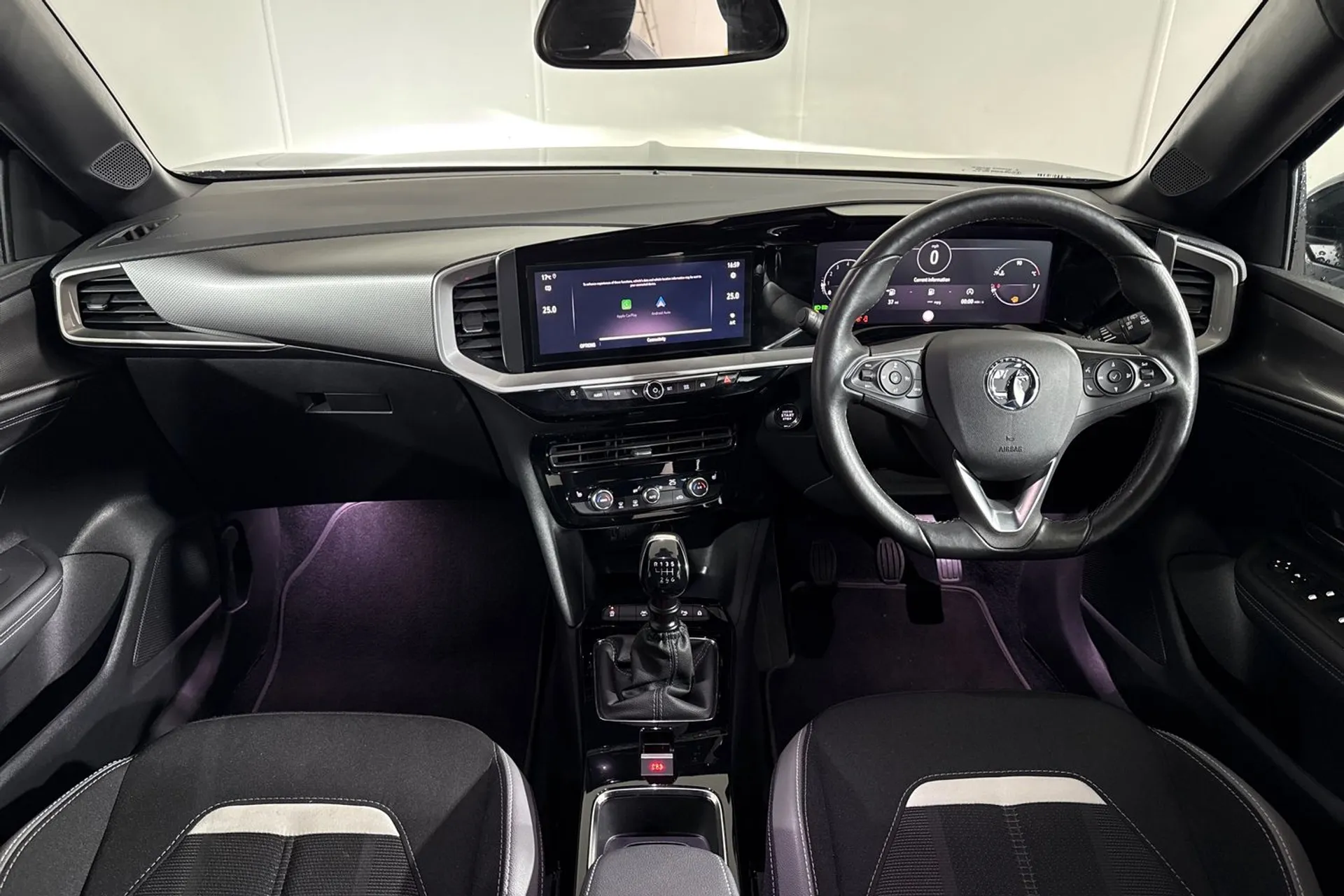 VAUXHALL MOKKA thumbnail image number 3