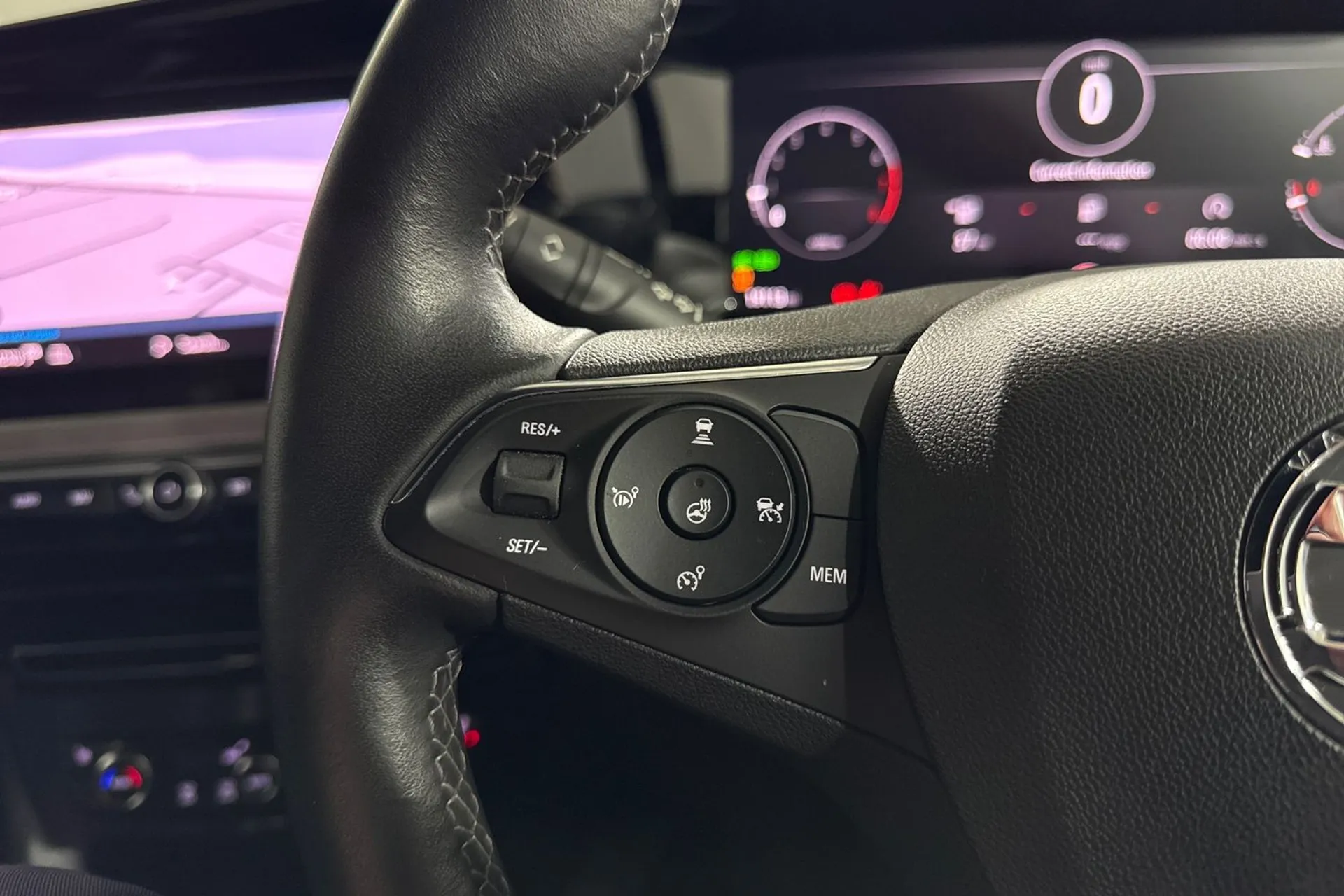 VAUXHALL MOKKA thumbnail image number 41