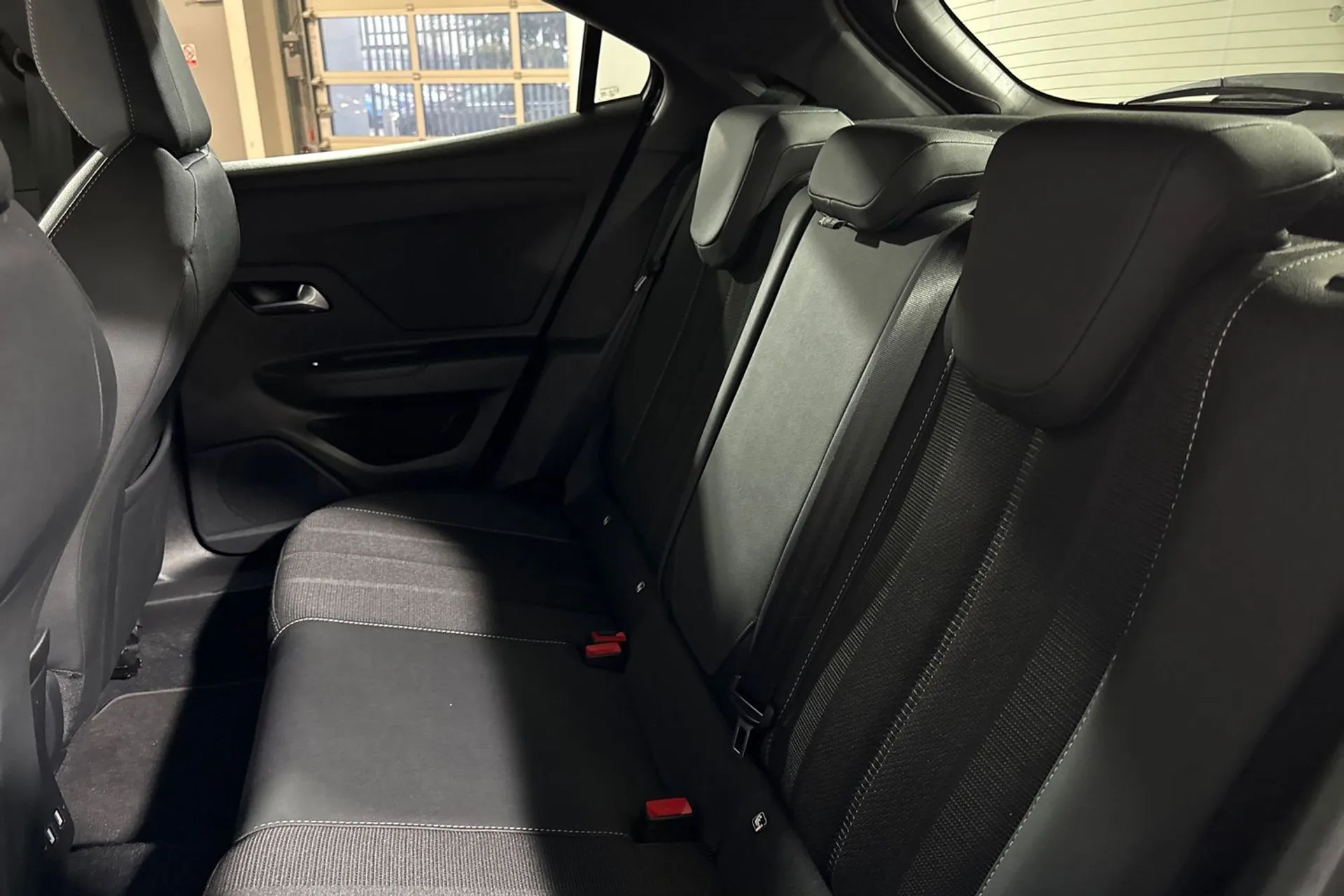 VAUXHALL MOKKA thumbnail image number 34