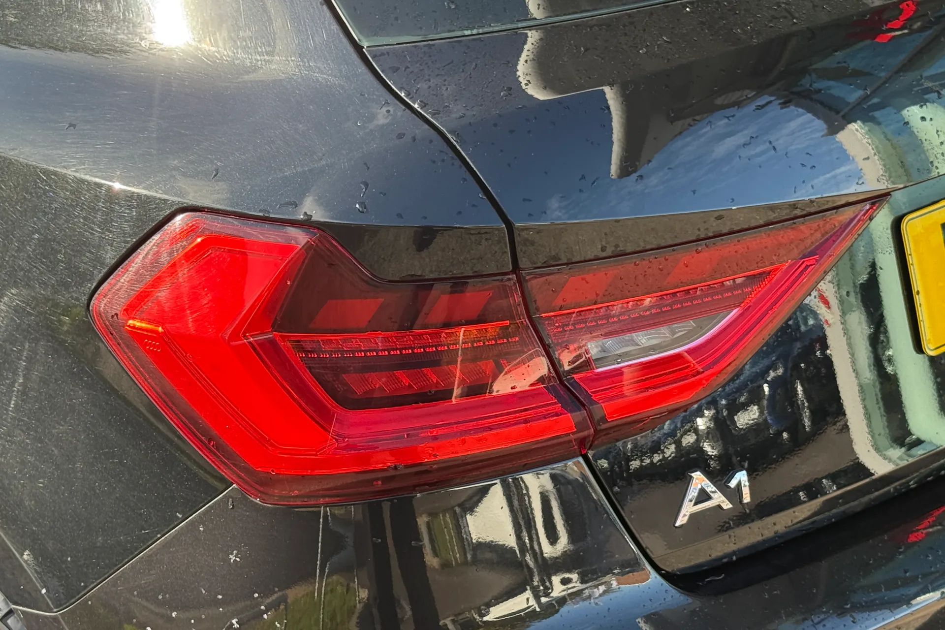 Audi A1 thumbnail image number 44