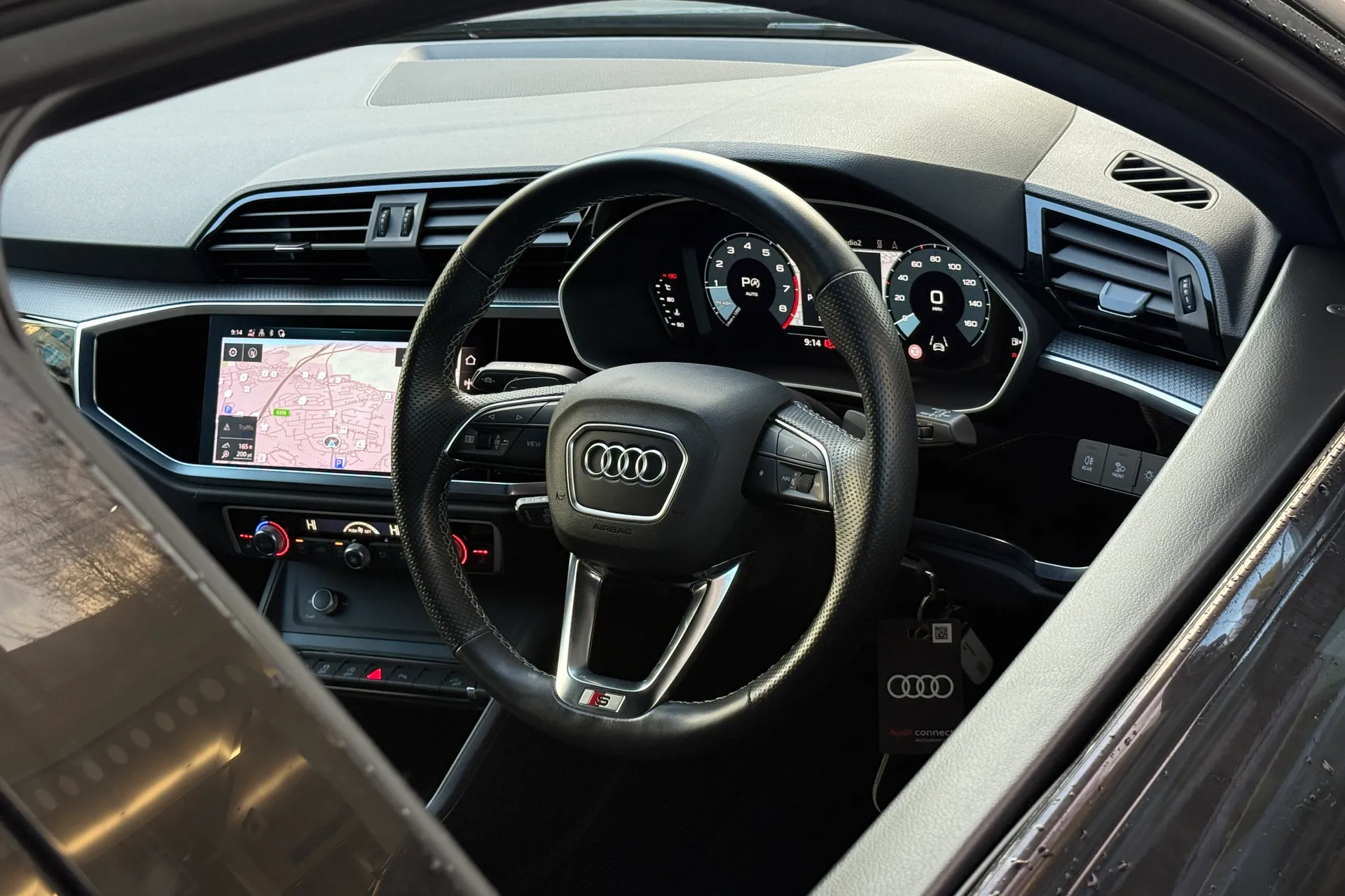 Audi Q3 thumbnail image number 40