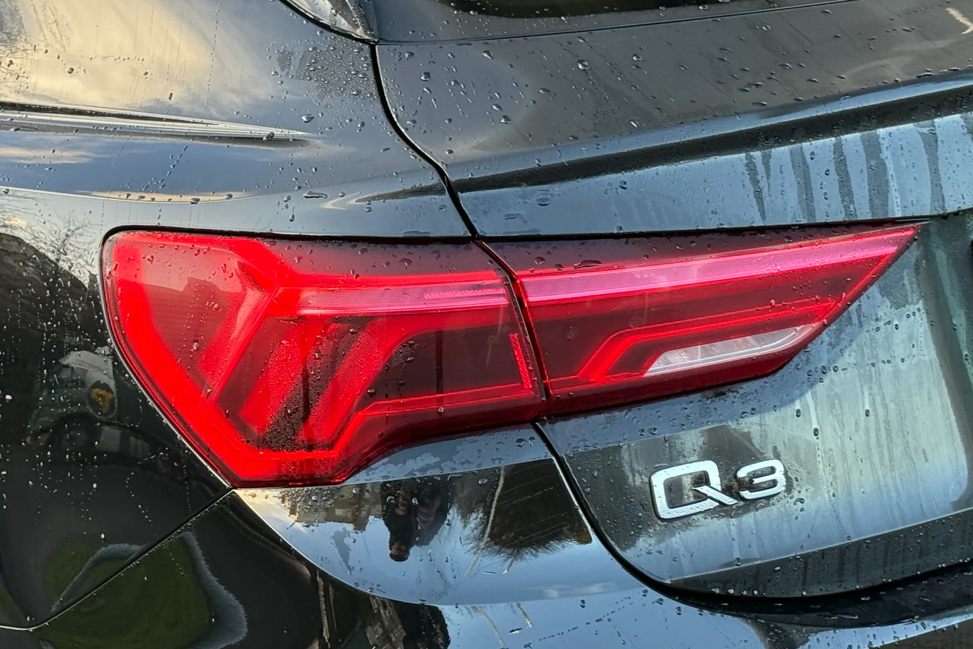 Audi Q3 thumbnail image number 54