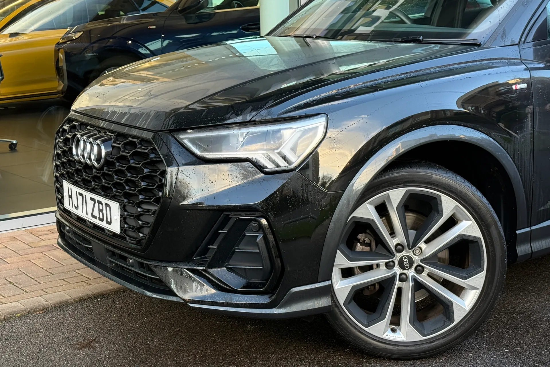 Audi Q3 thumbnail image number 67