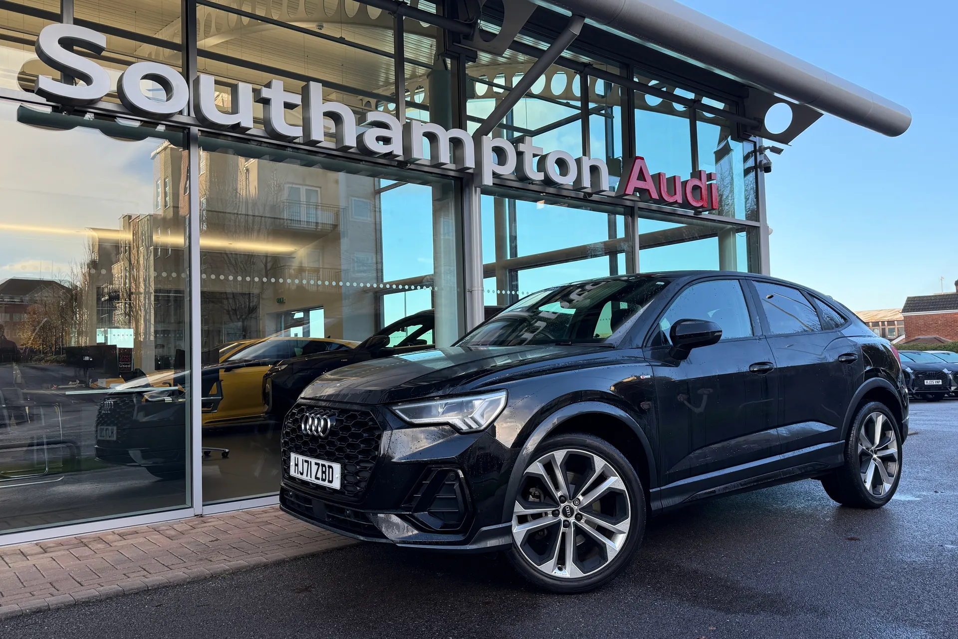 Audi Q3 thumbnail image number 68