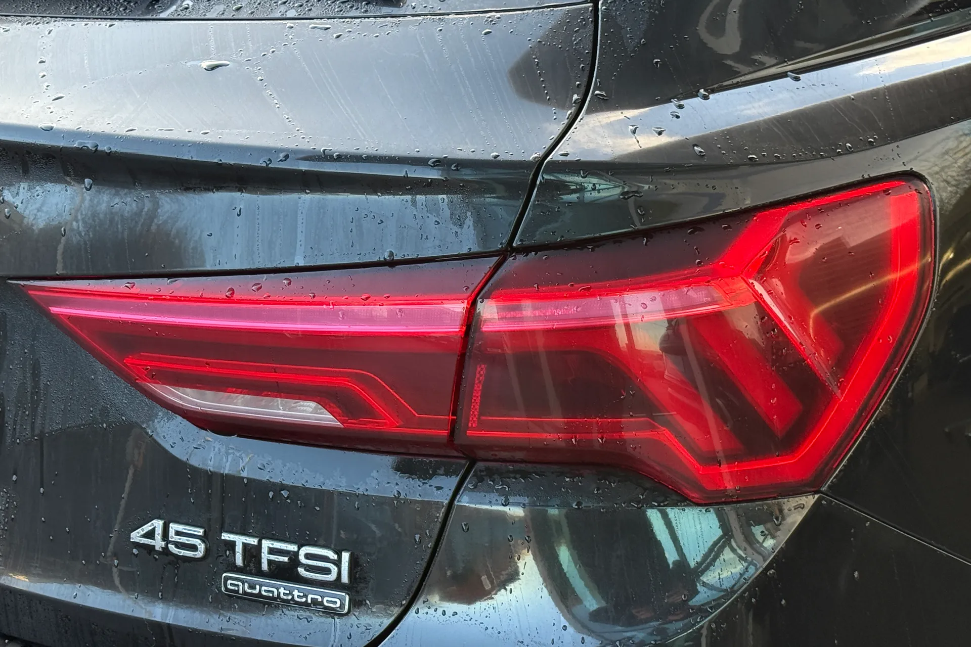 Audi Q3 thumbnail image number 56