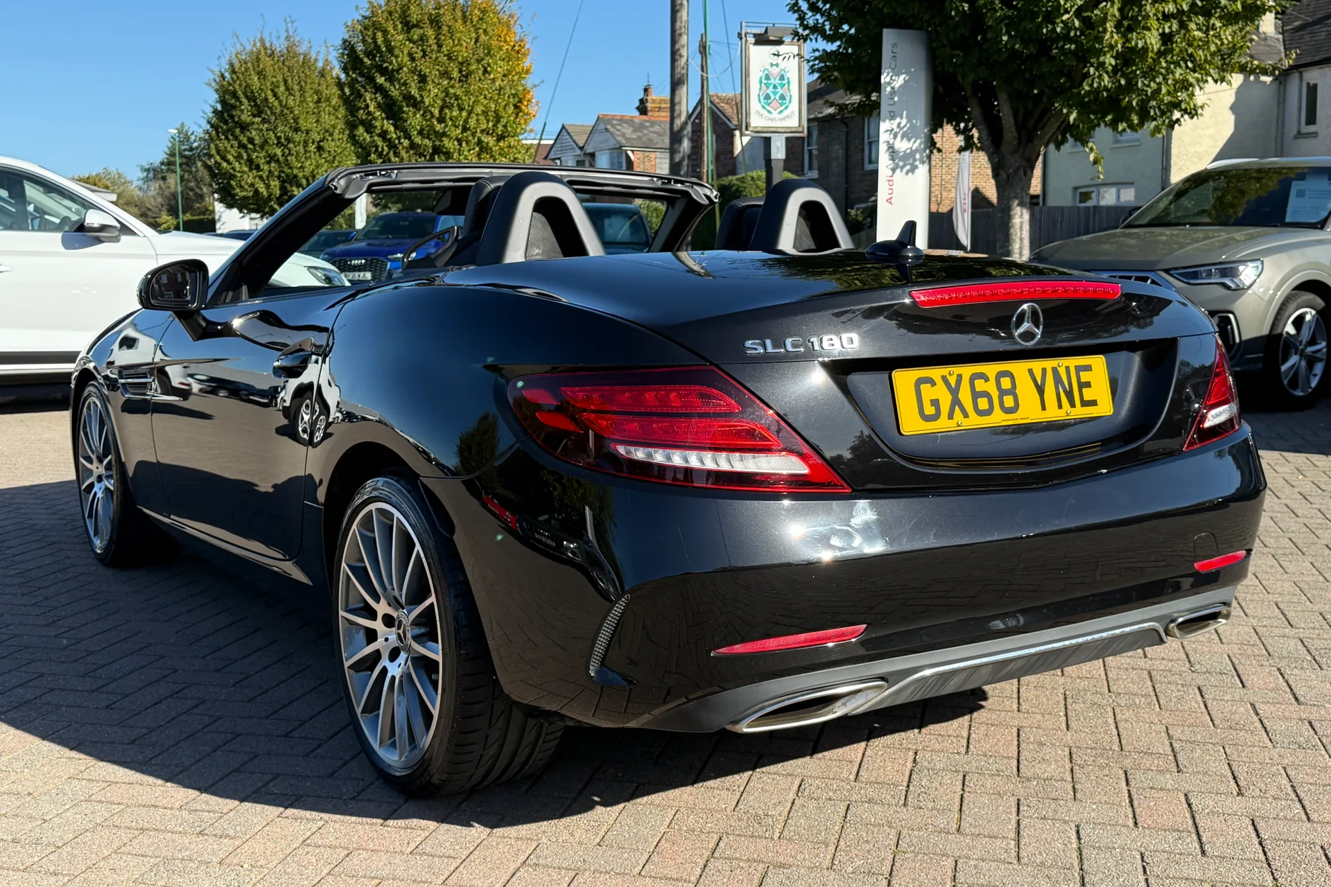 MERCEDES-BENZ SLC thumbnail image number 6