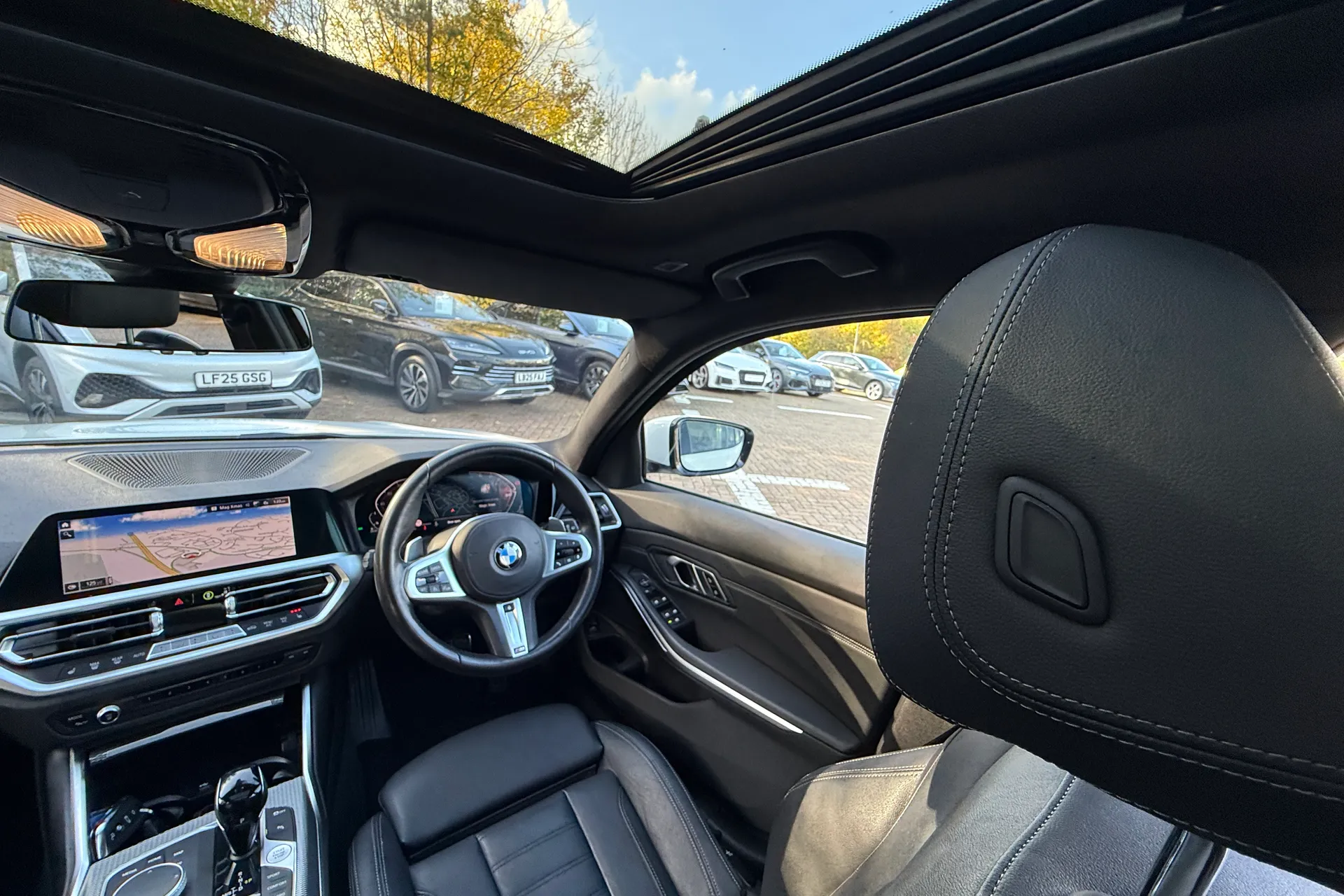 BMW 3 SERIES thumbnail image number 45