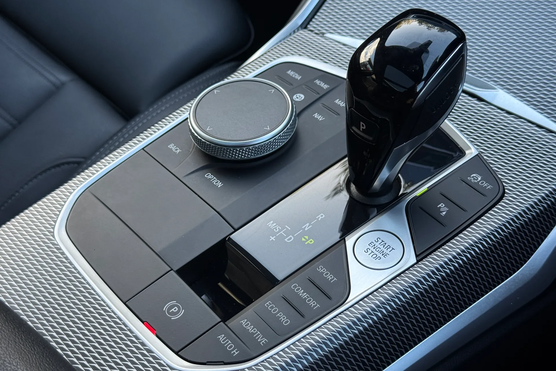 BMW 3 SERIES thumbnail image number 40