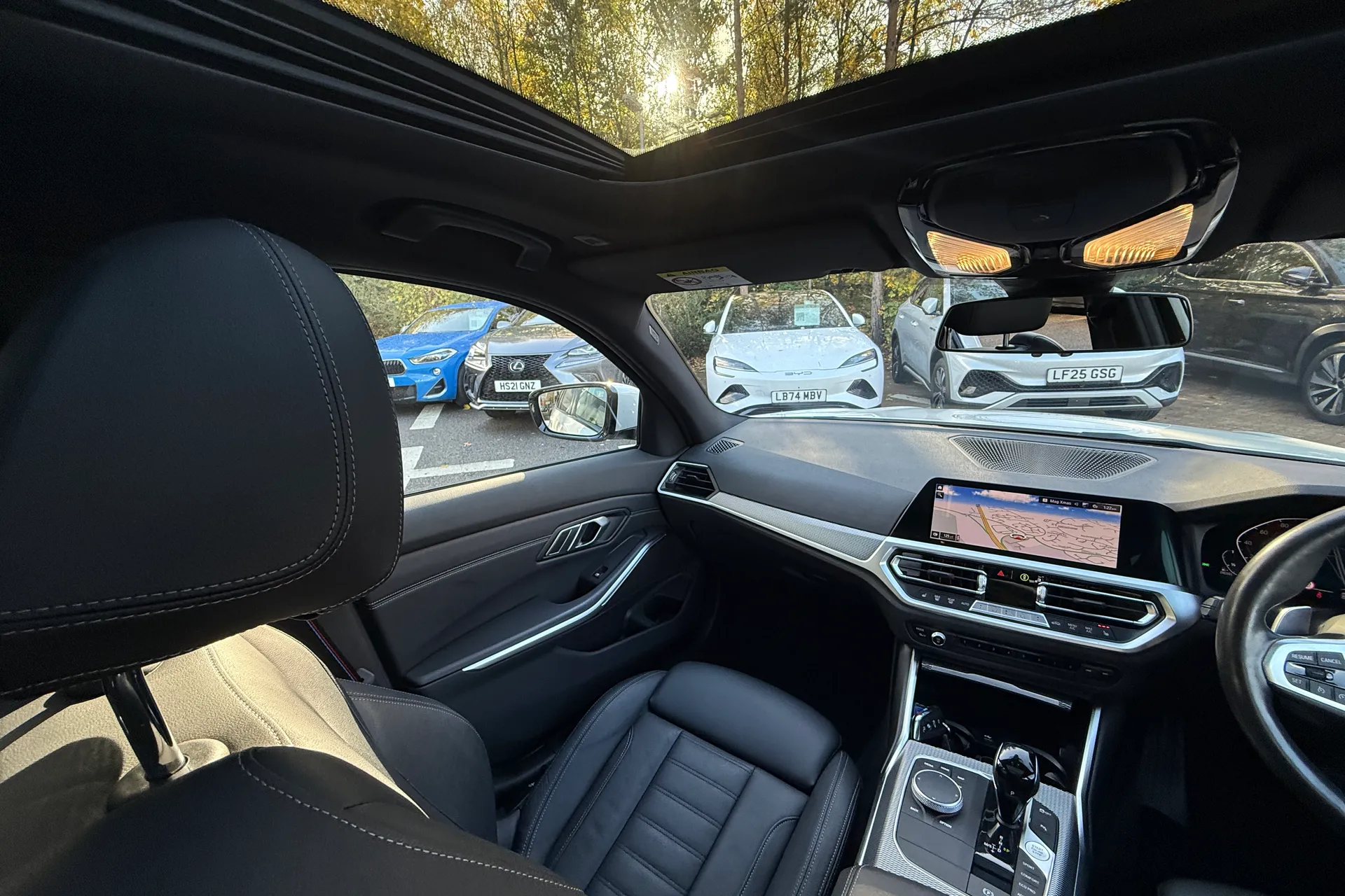 BMW 3 SERIES thumbnail image number 44