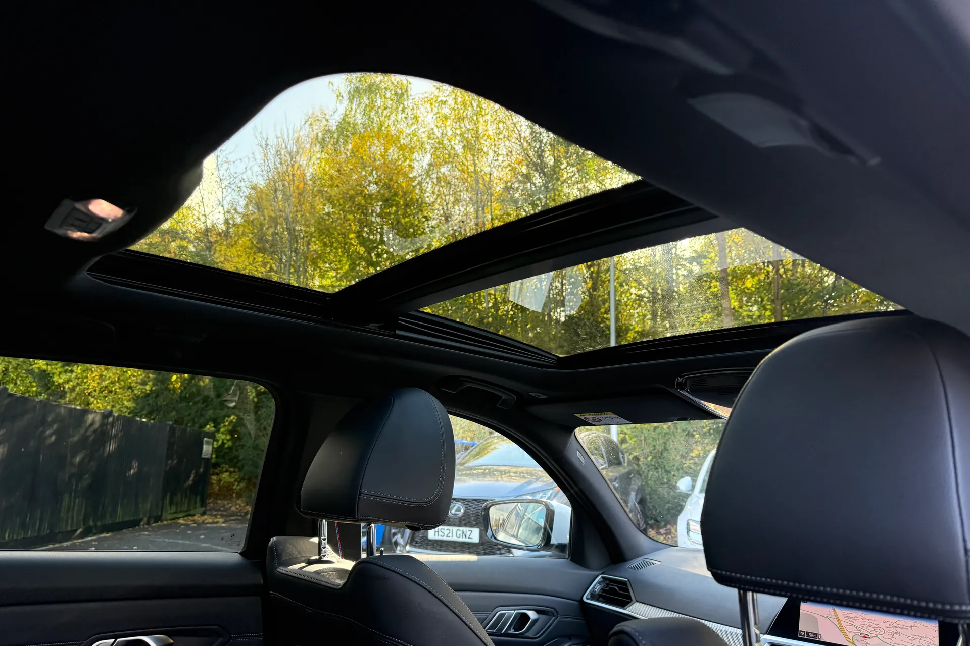 BMW 3 SERIES thumbnail image number 43