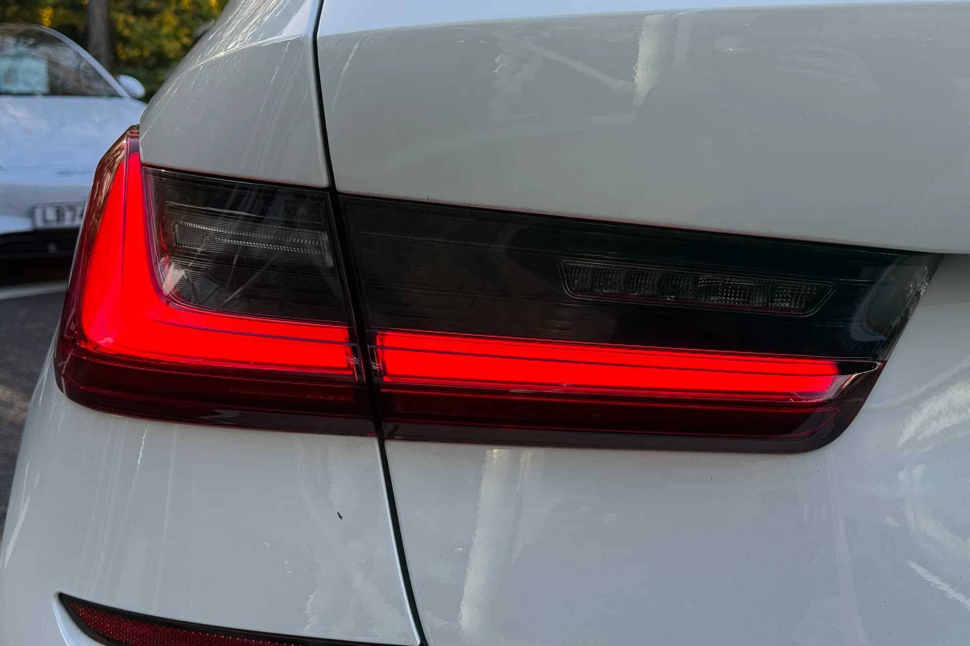 BMW 3 SERIES thumbnail image number 54