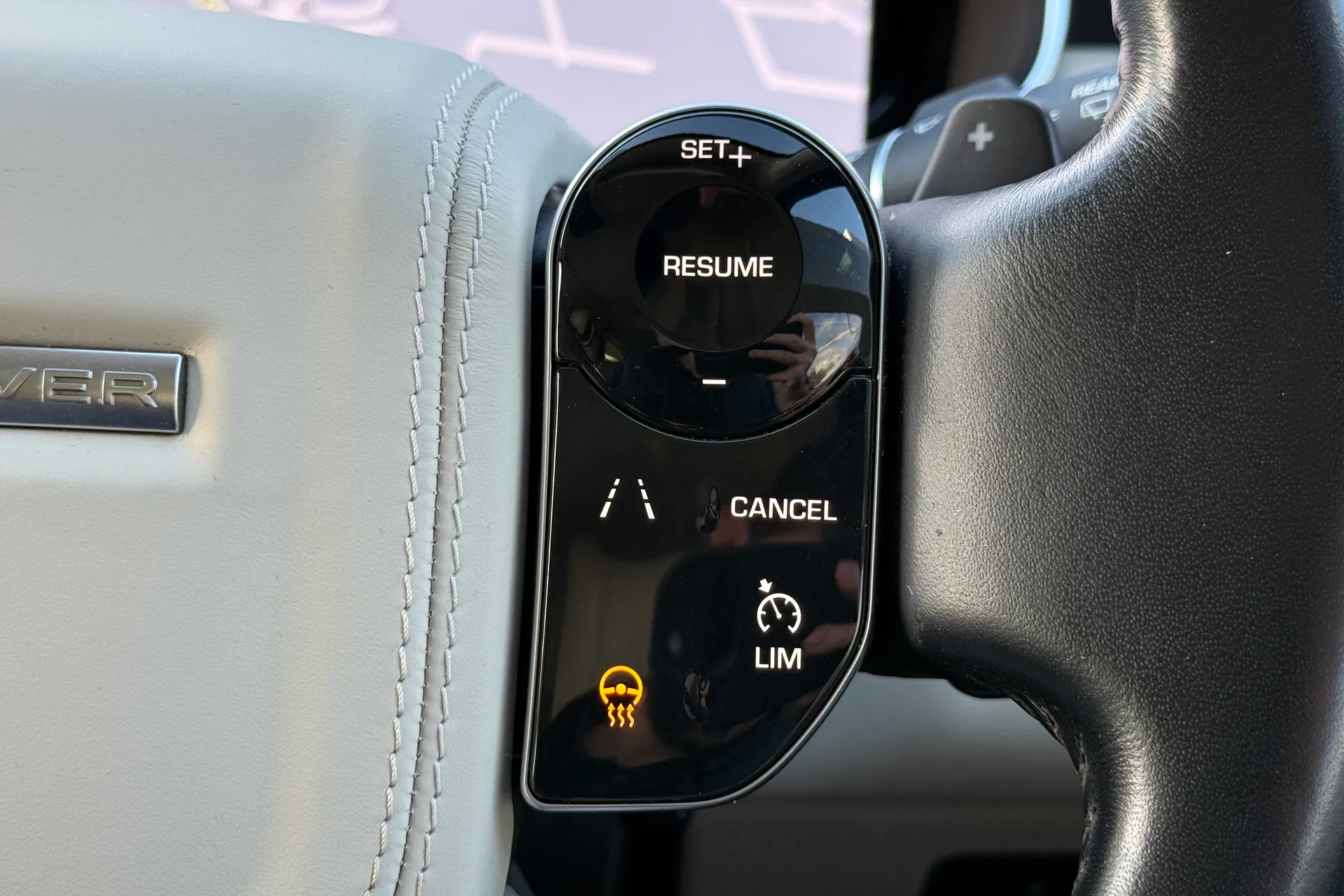 LAND ROVER RANGE ROVER thumbnail image number 26