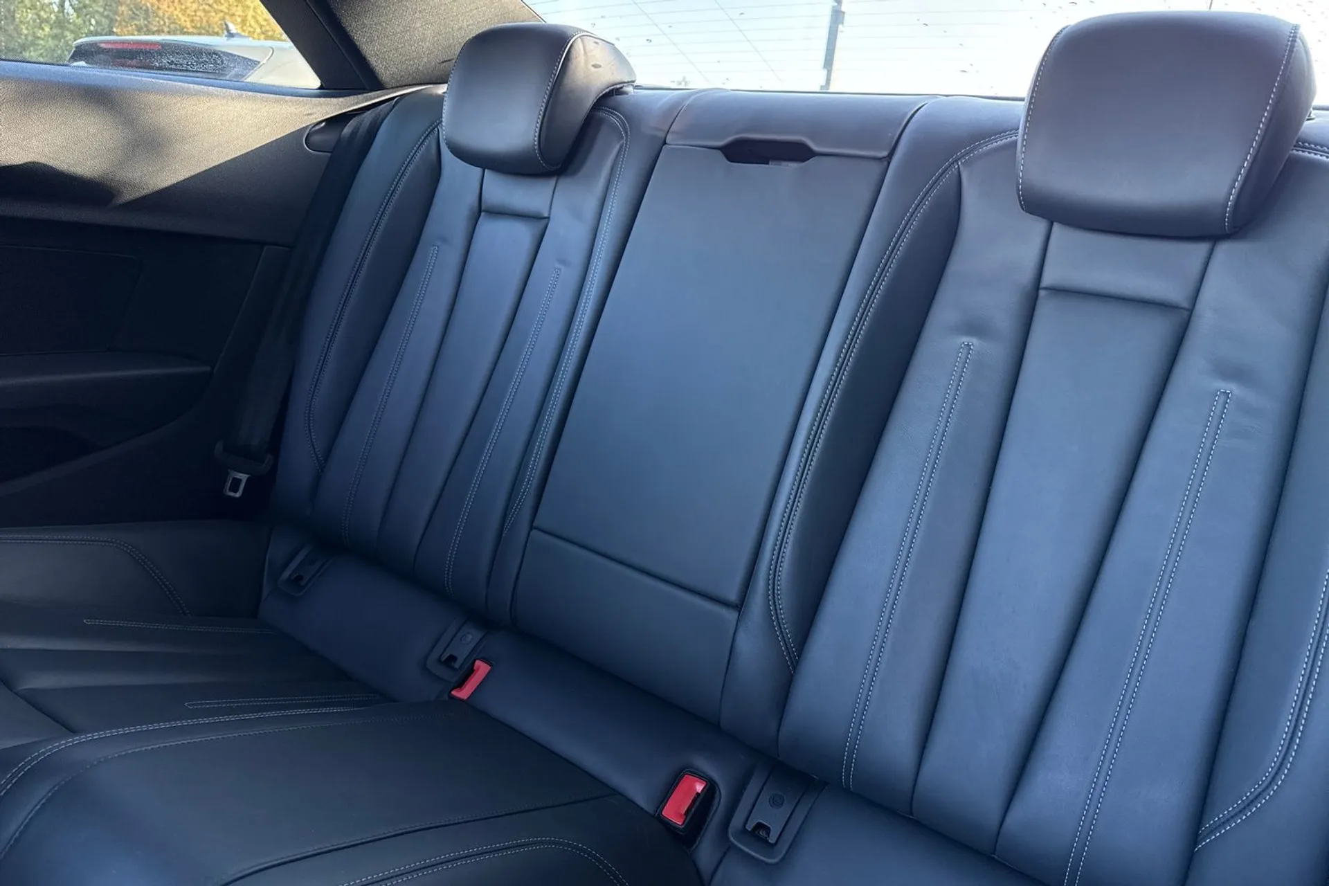 Audi A5 thumbnail image number 30