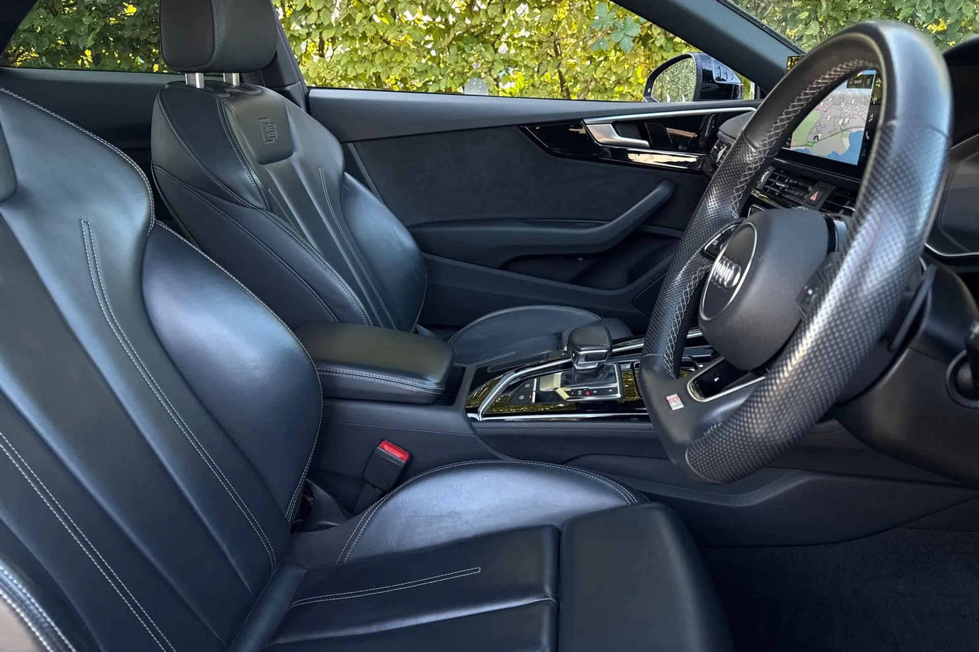 Audi A5 thumbnail image number 25