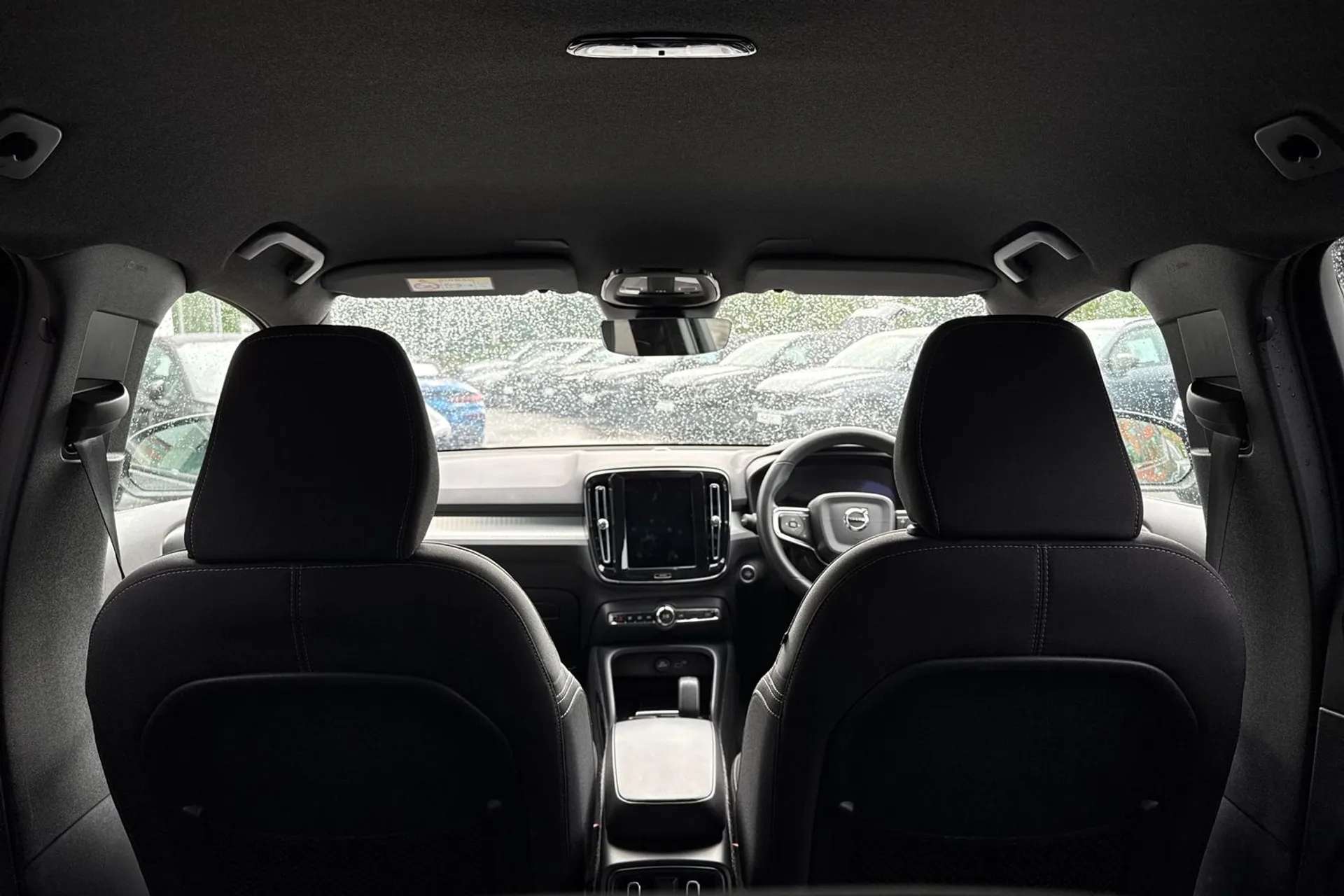 Volvo XC40 thumbnail image number 22