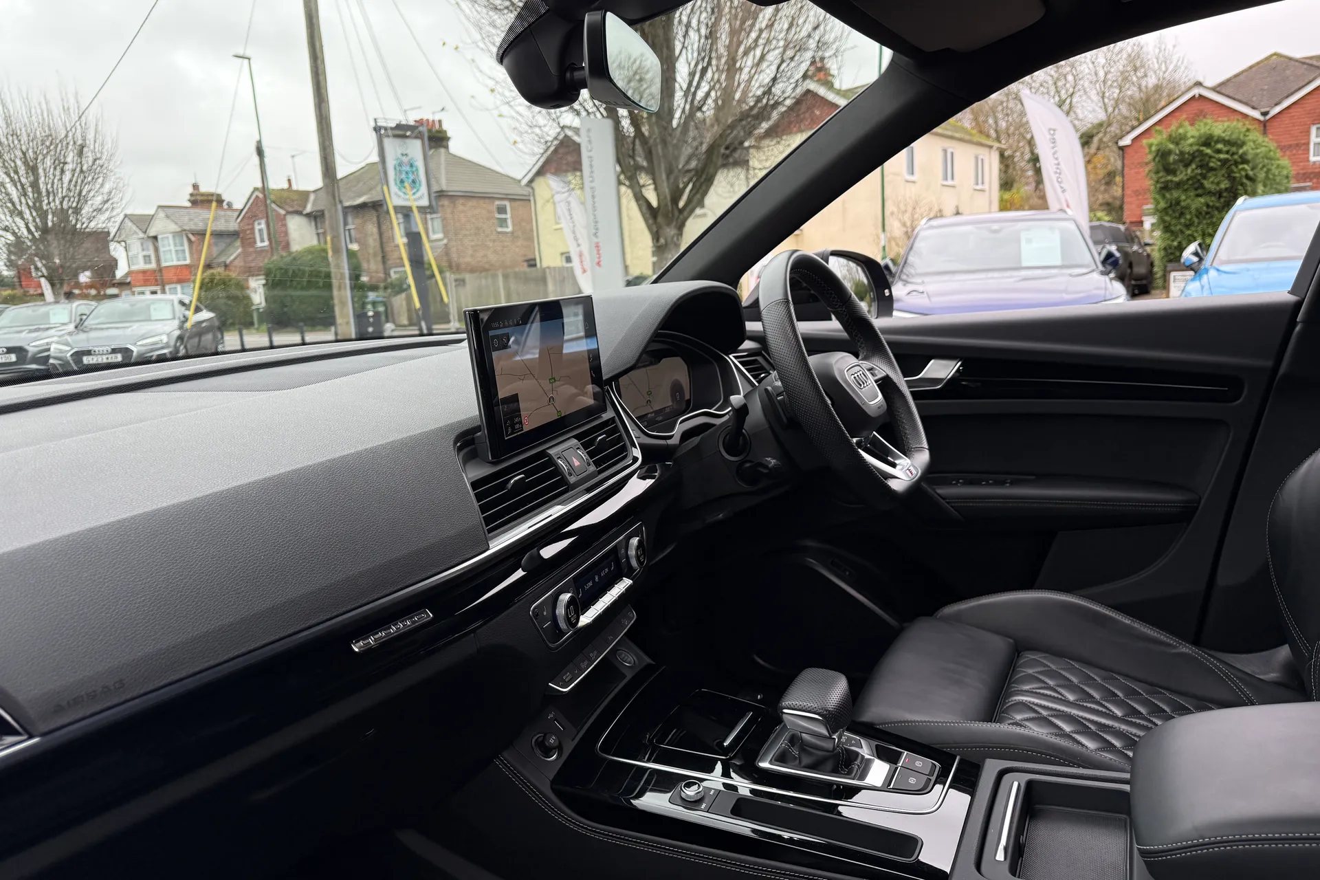 Audi Q5 thumbnail image number 28