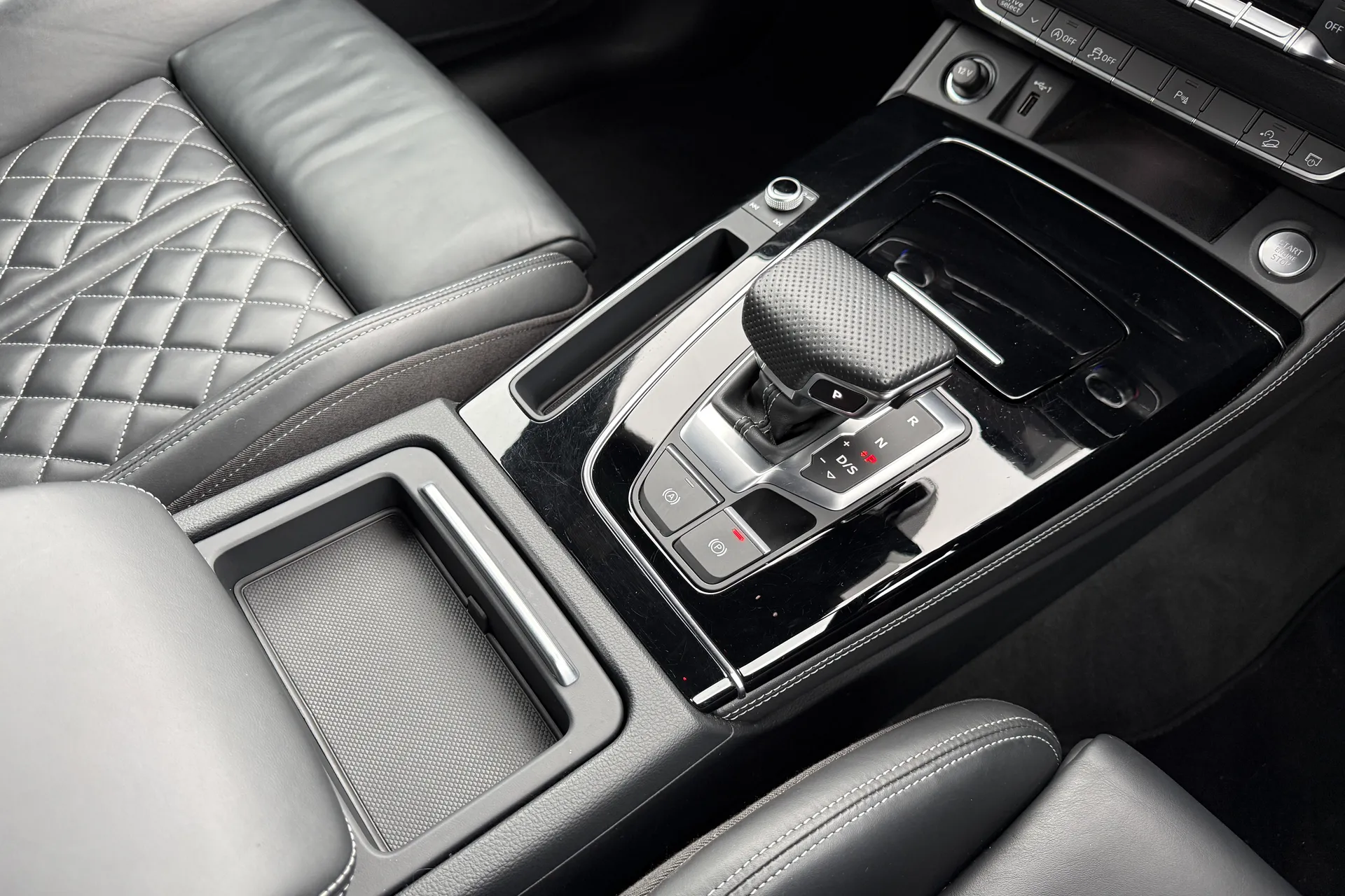 Audi Q5 thumbnail image number 39