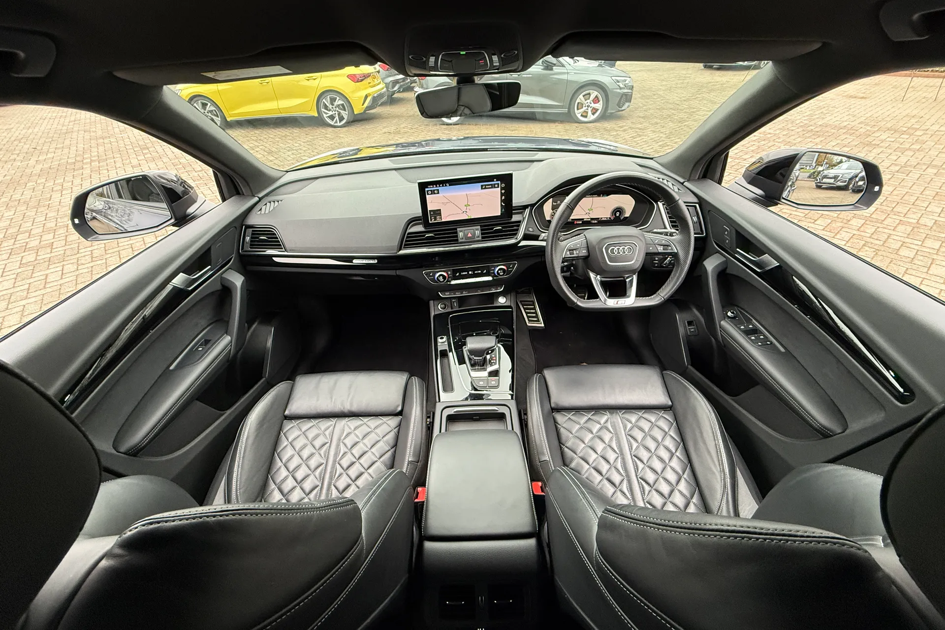 Audi Q5 thumbnail image number 3