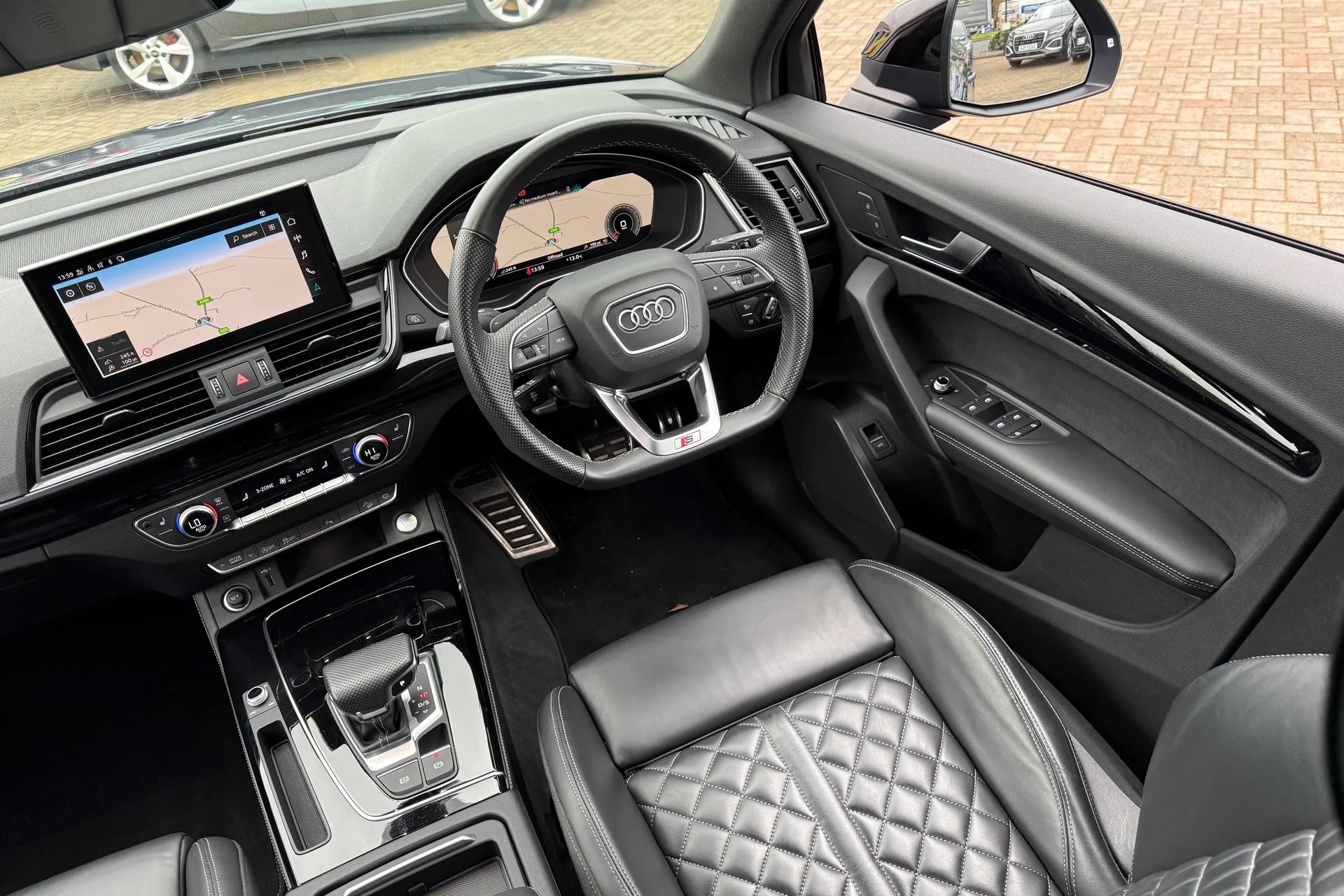 Audi Q5 thumbnail image number 41