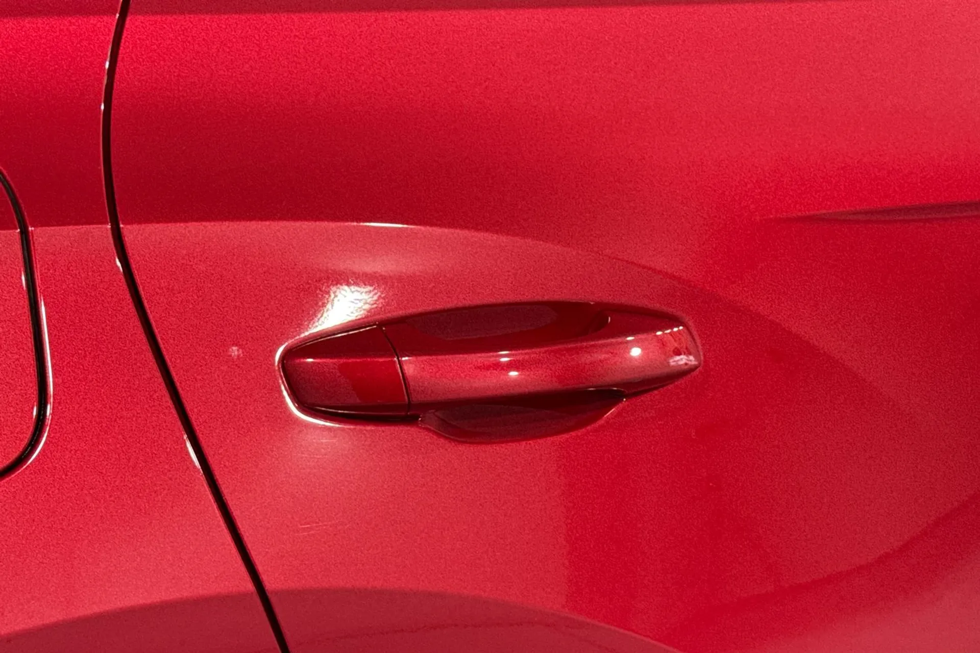 VOLKSWAGEN T-ROC thumbnail image number 15