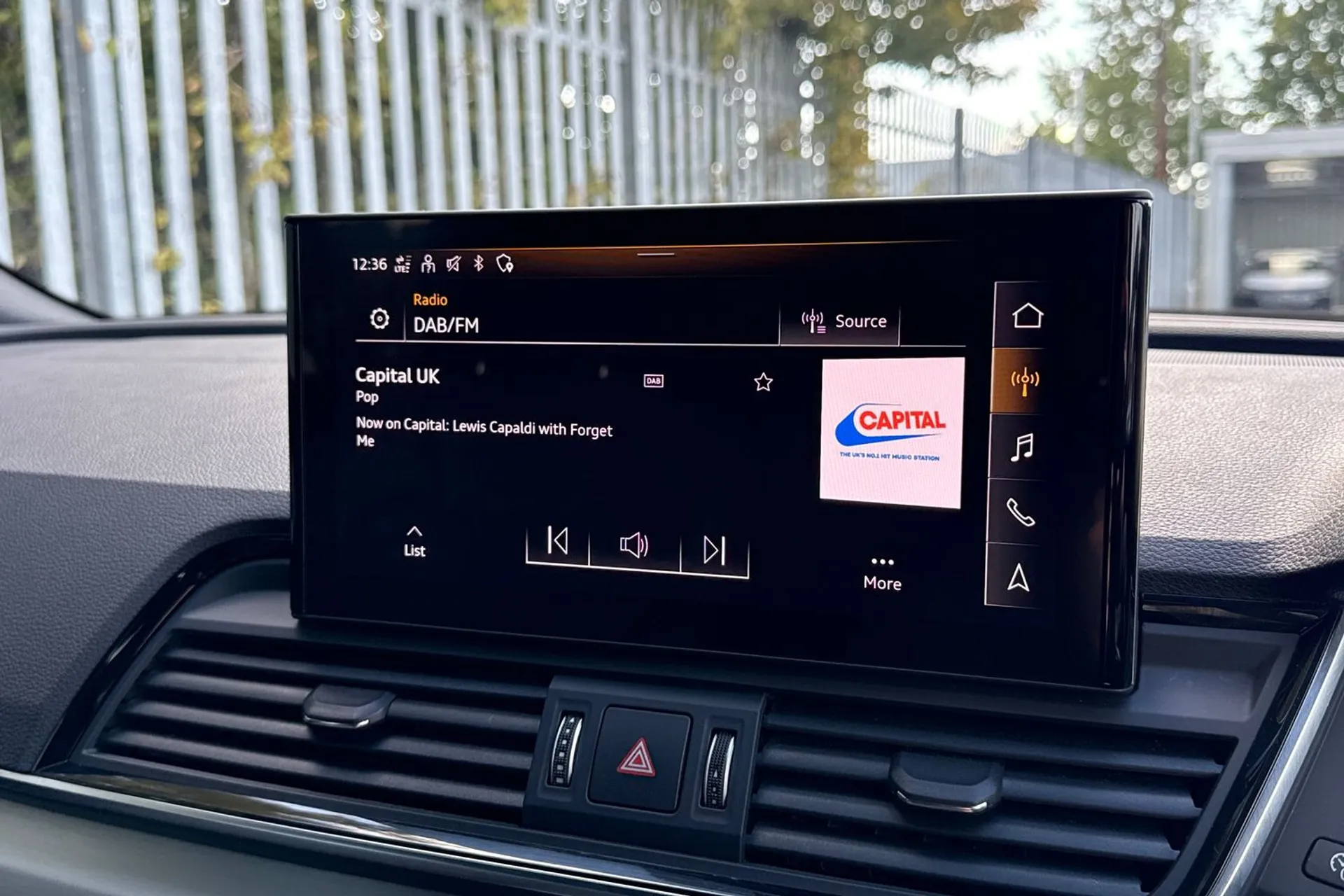 Audi Q5 thumbnail image number 31