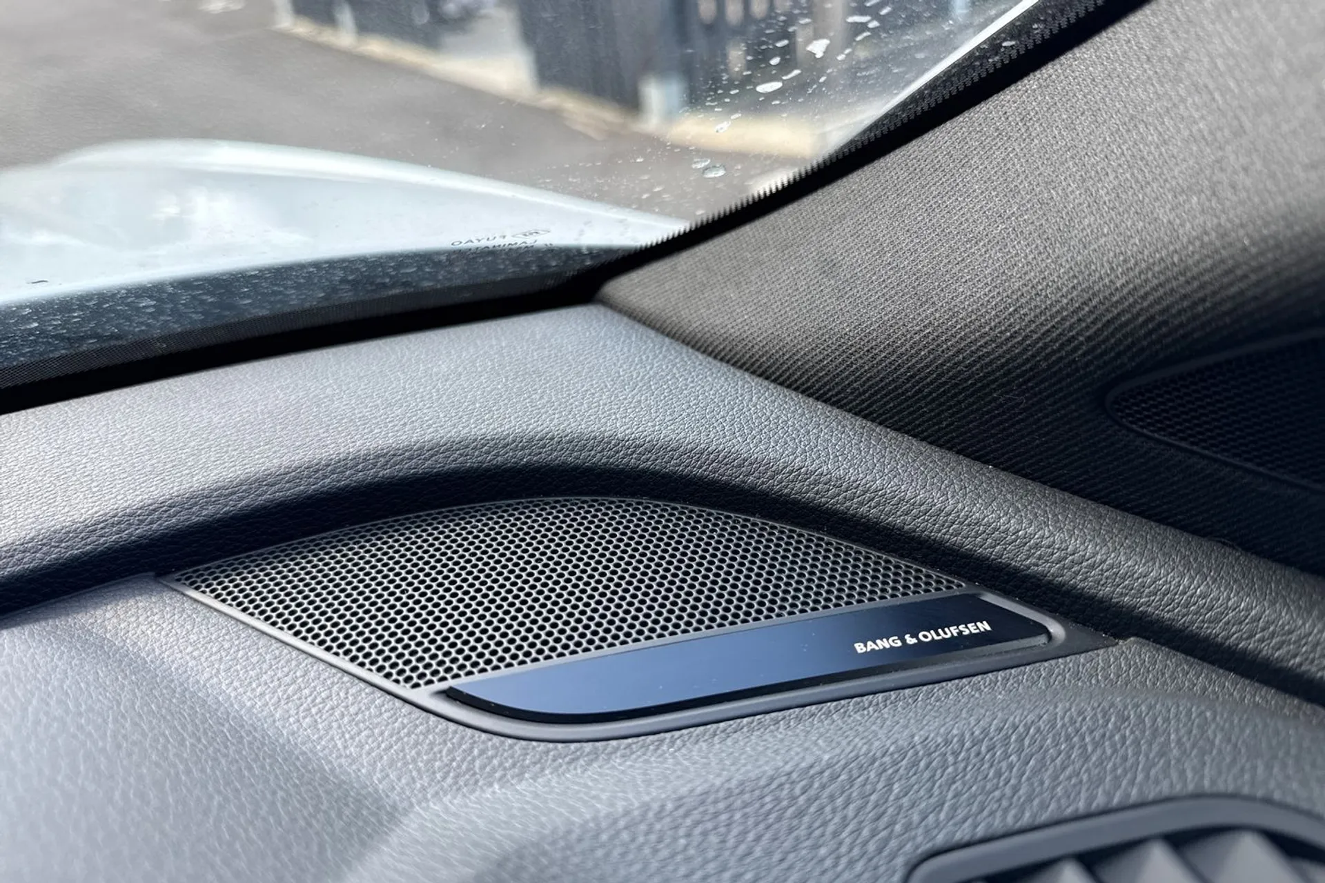 Audi Q5 thumbnail image number 25