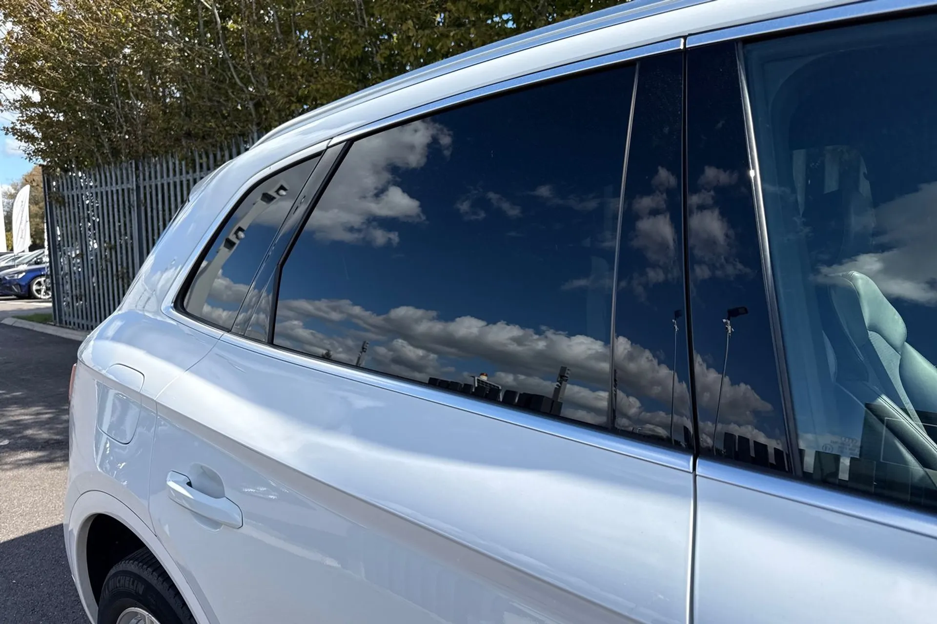 Audi Q5 thumbnail image number 13