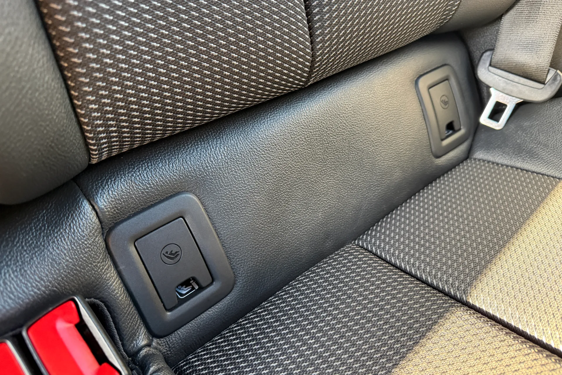 Audi Q2 thumbnail image number 40