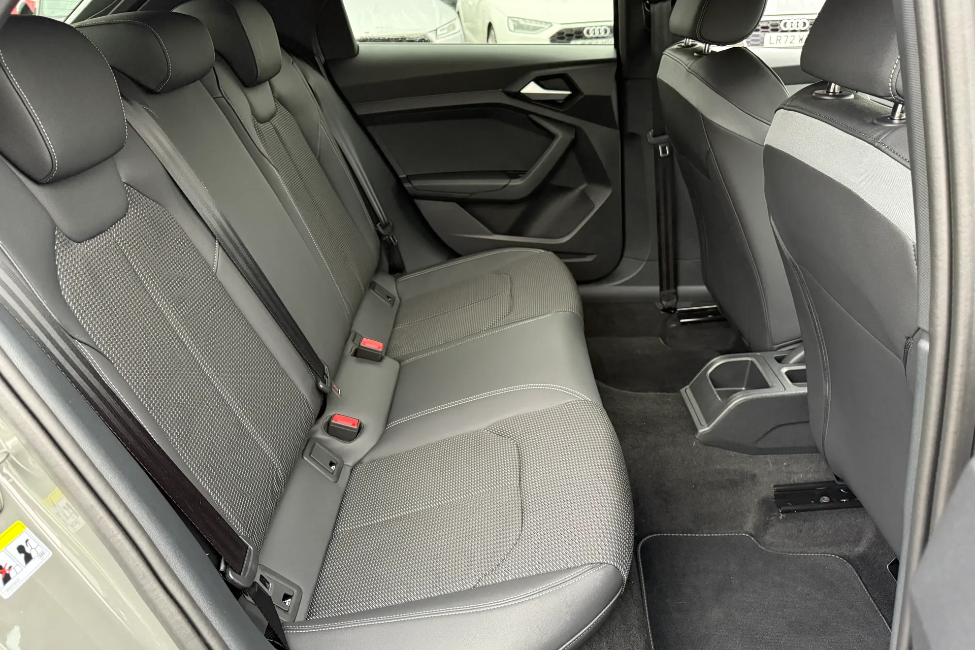 Audi A1 thumbnail image number 42