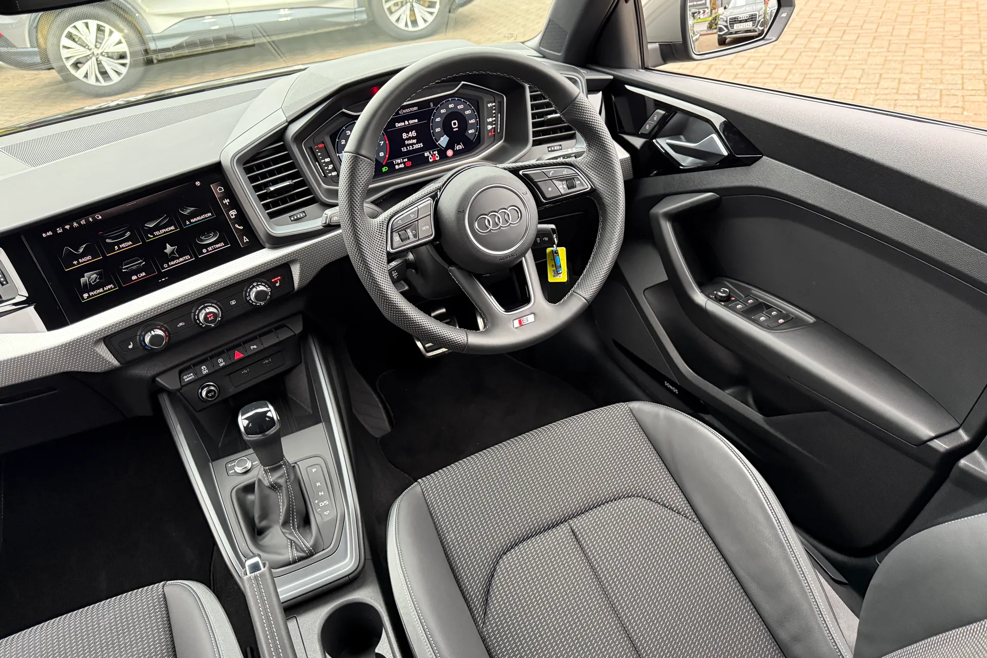 Audi A1 thumbnail image number 39