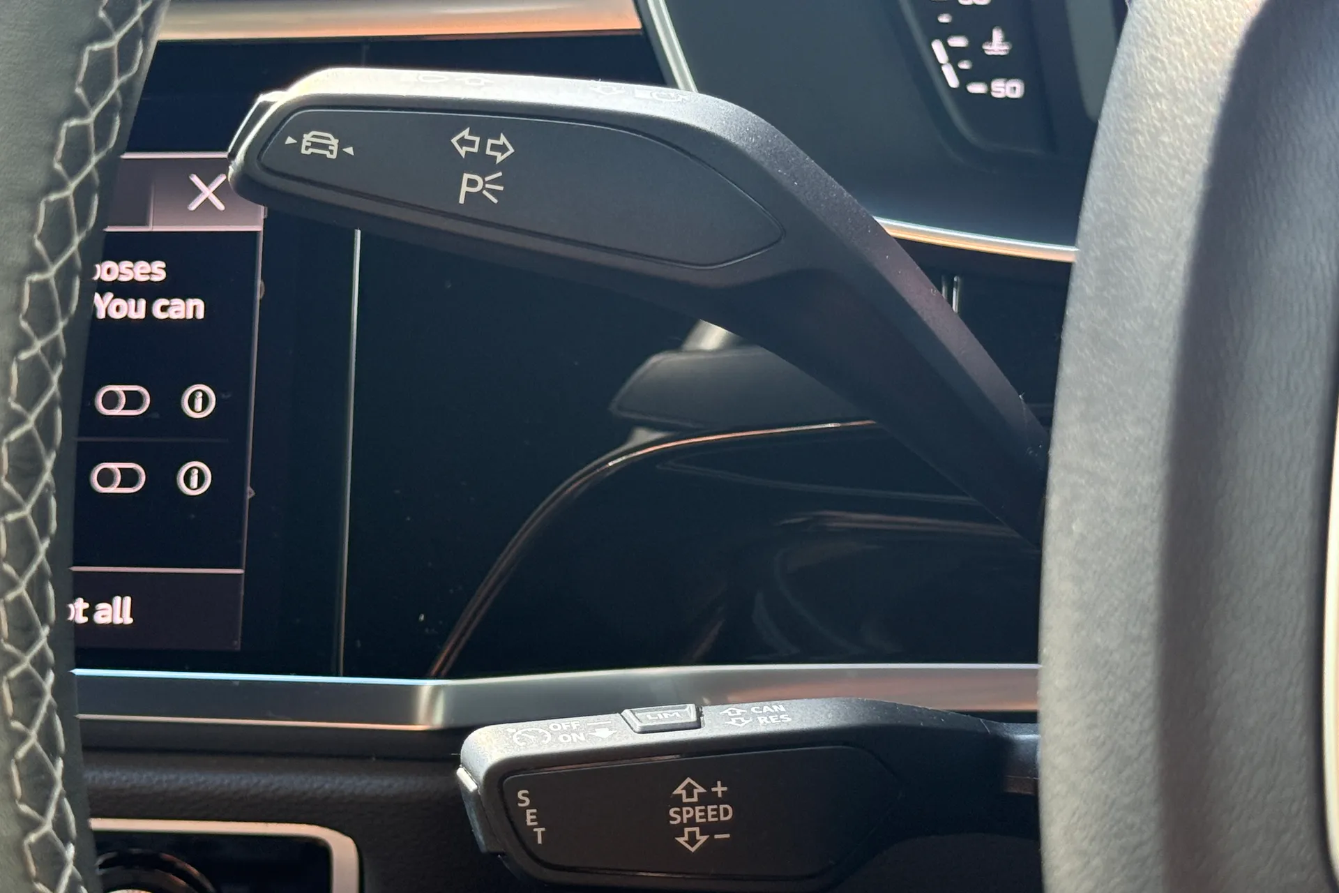 Audi Q3 thumbnail image number 13