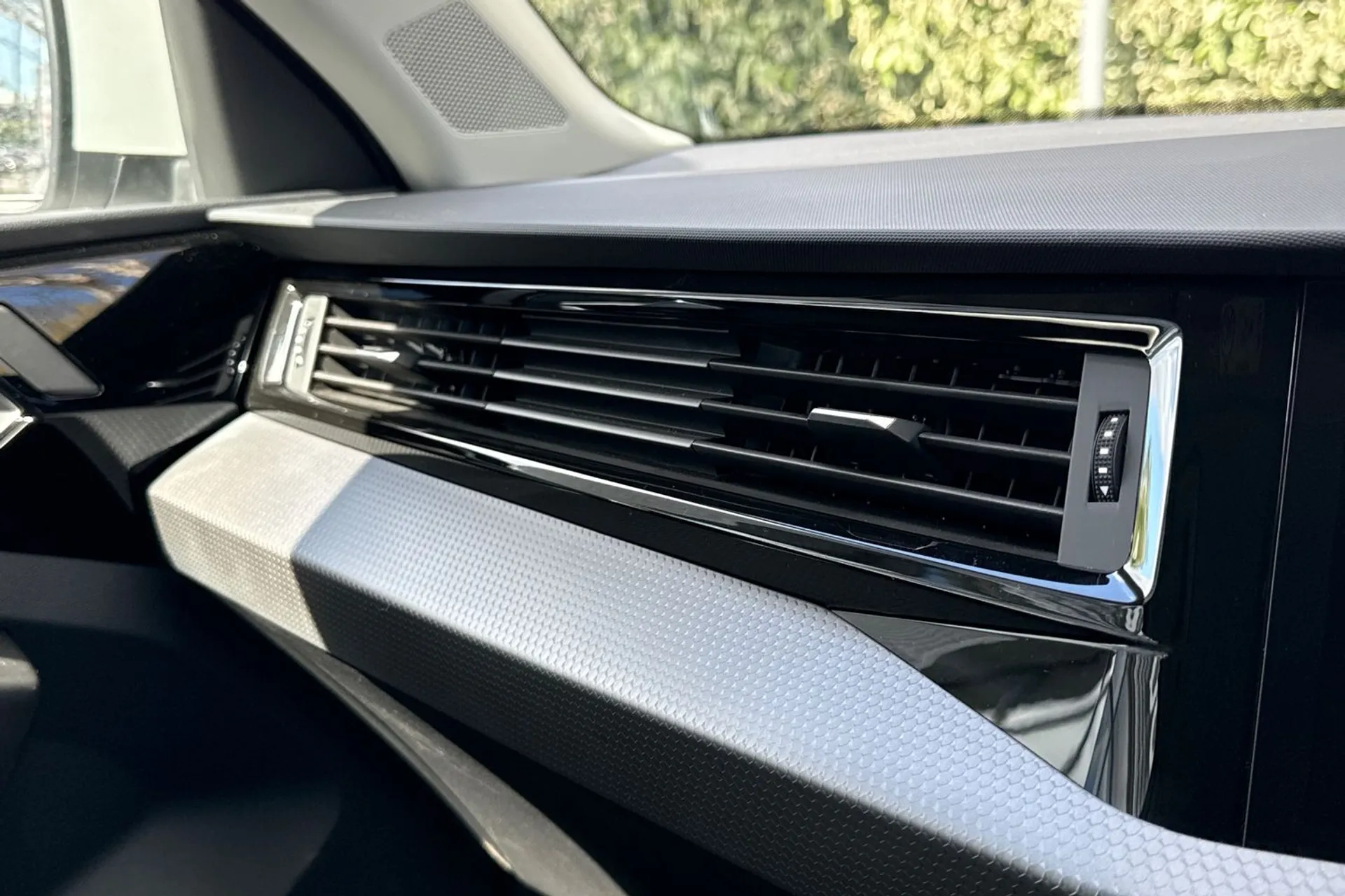 Audi A1 thumbnail image number 38