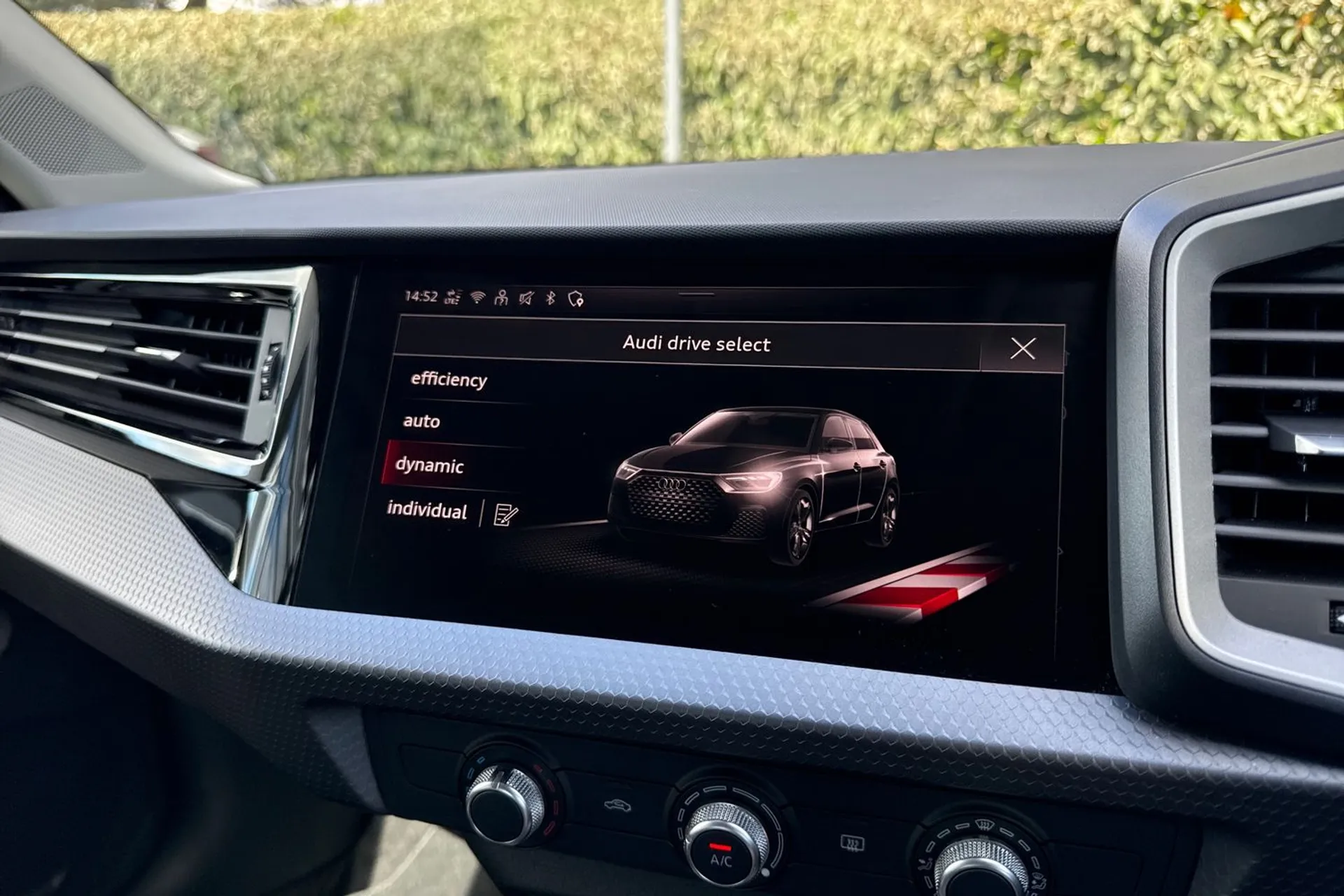 Audi A1 thumbnail image number 12