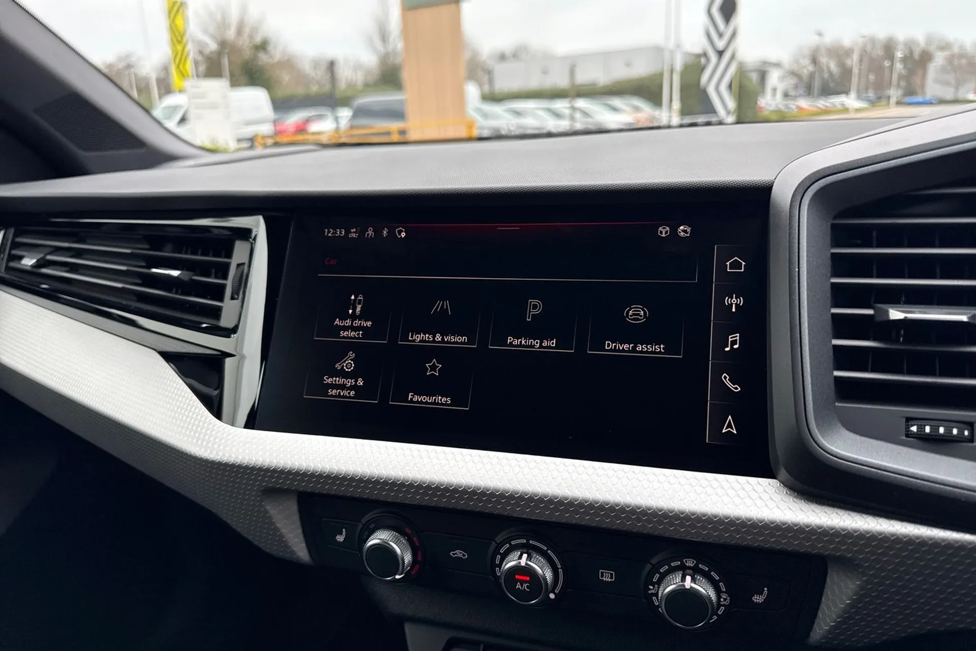 Audi A1 thumbnail image number 40